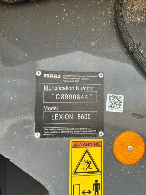 2022 CLAAS 8600 Combine