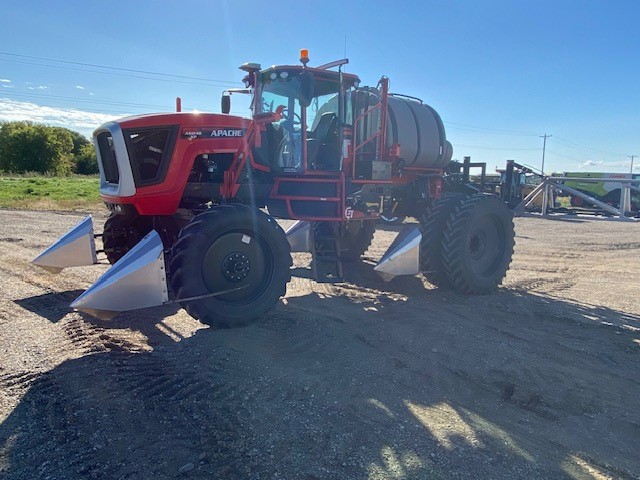2020 Apache AS1240 XP Sprayer/High Clearance