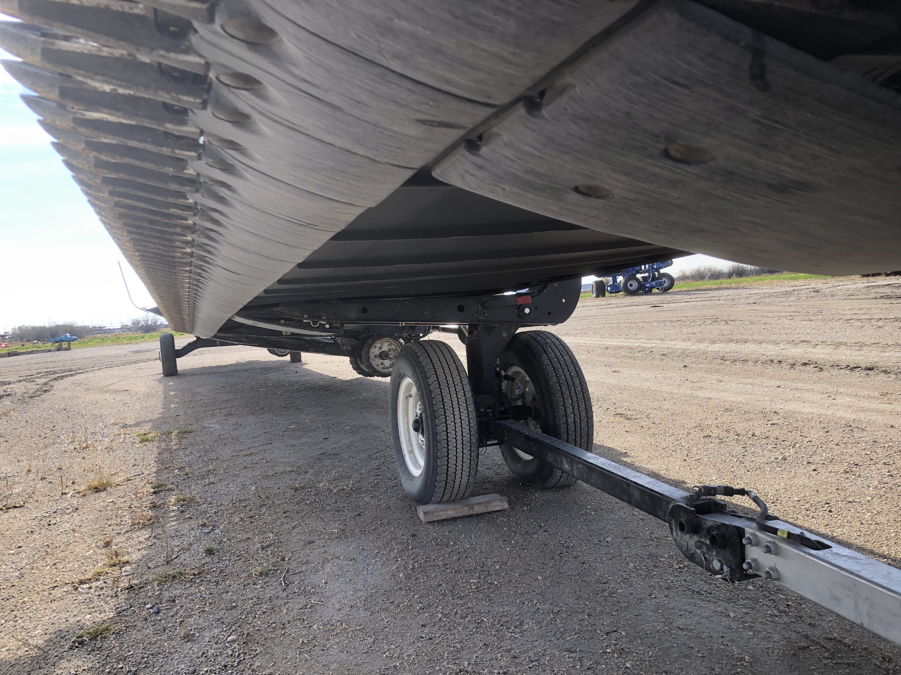 2022 MacDon FD250 Header Draper Flex