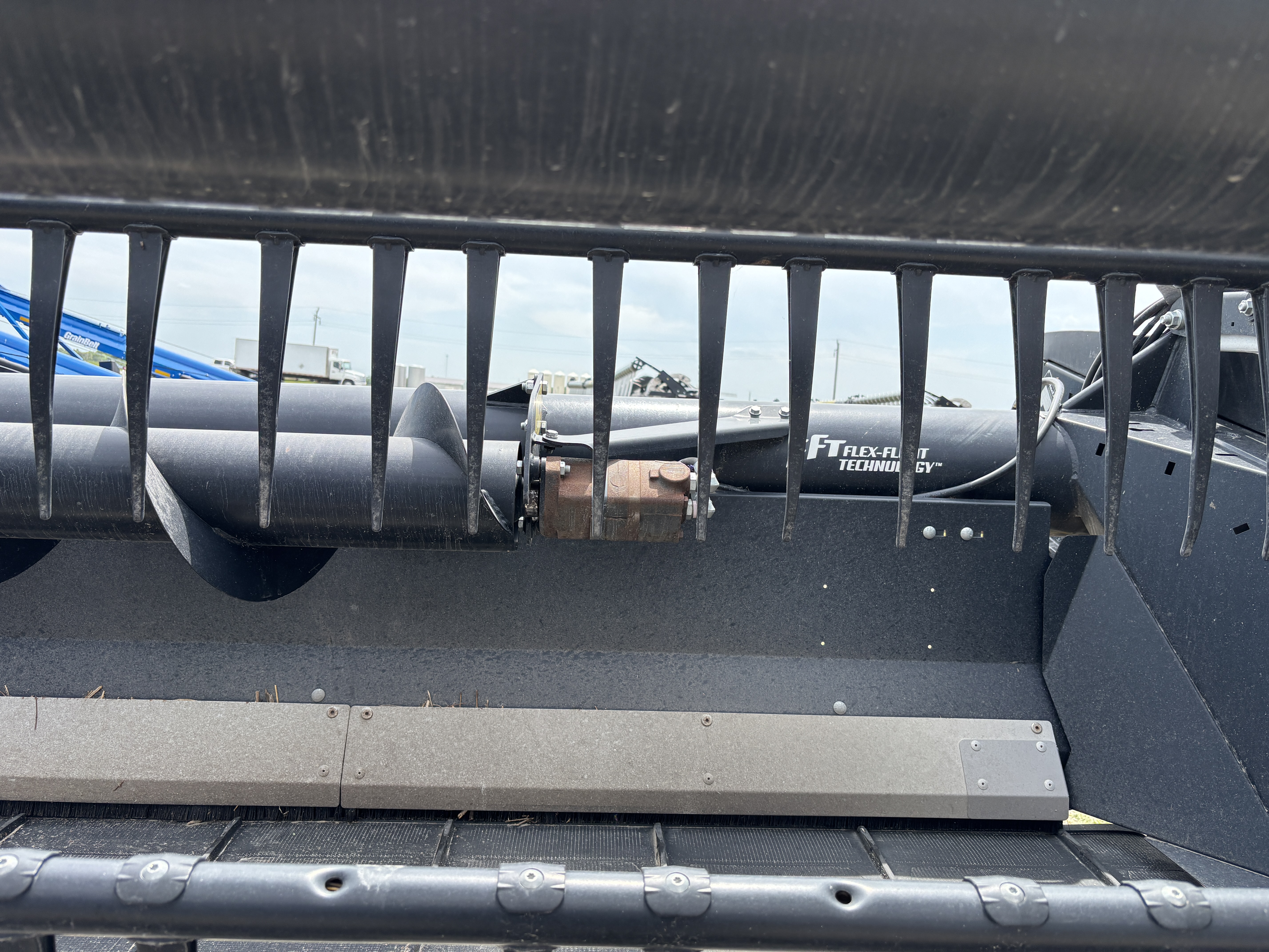 2018 MacDon FD145 Header Draper Flex