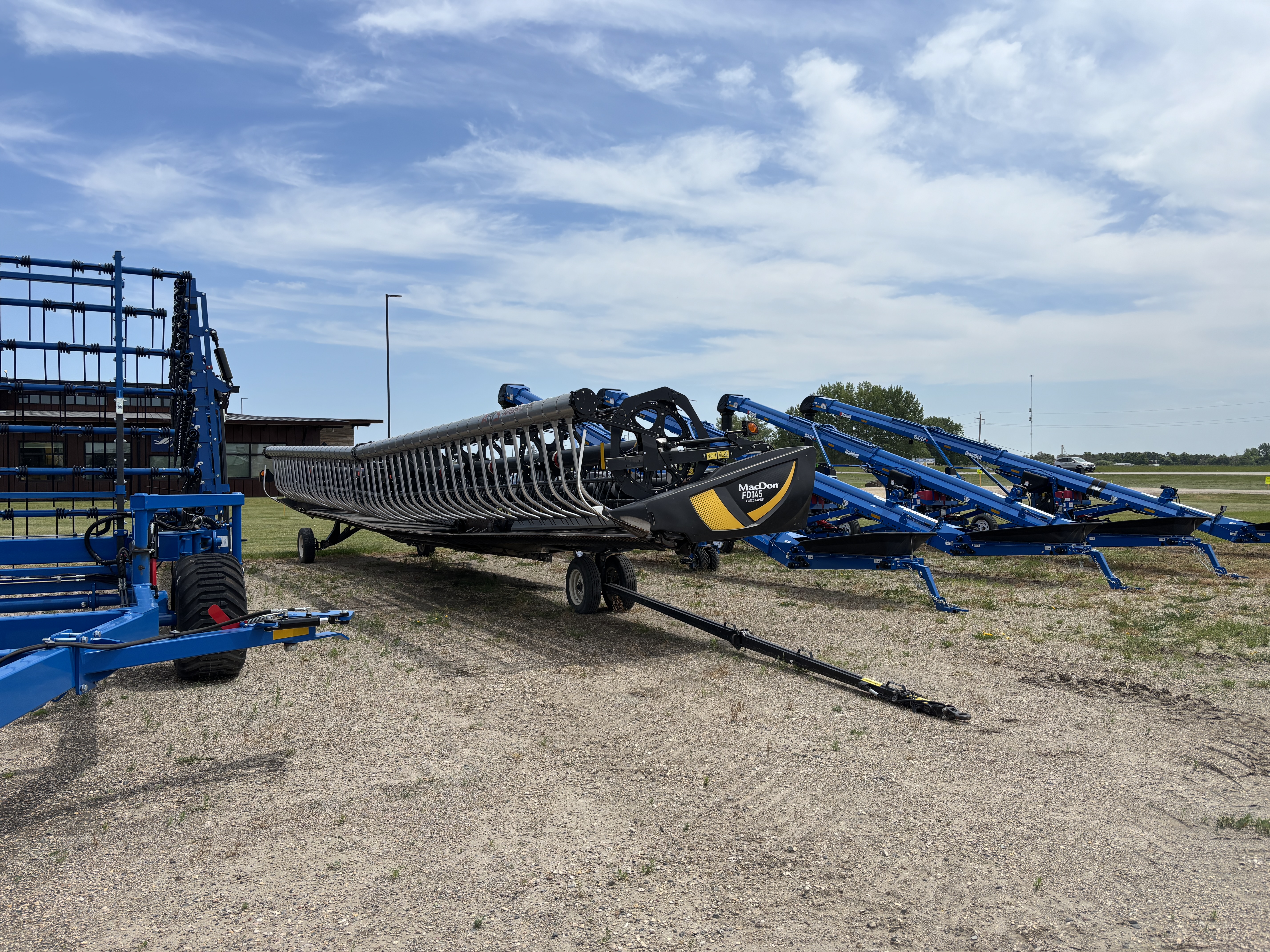 2018 MacDon FD145 Header Draper Flex