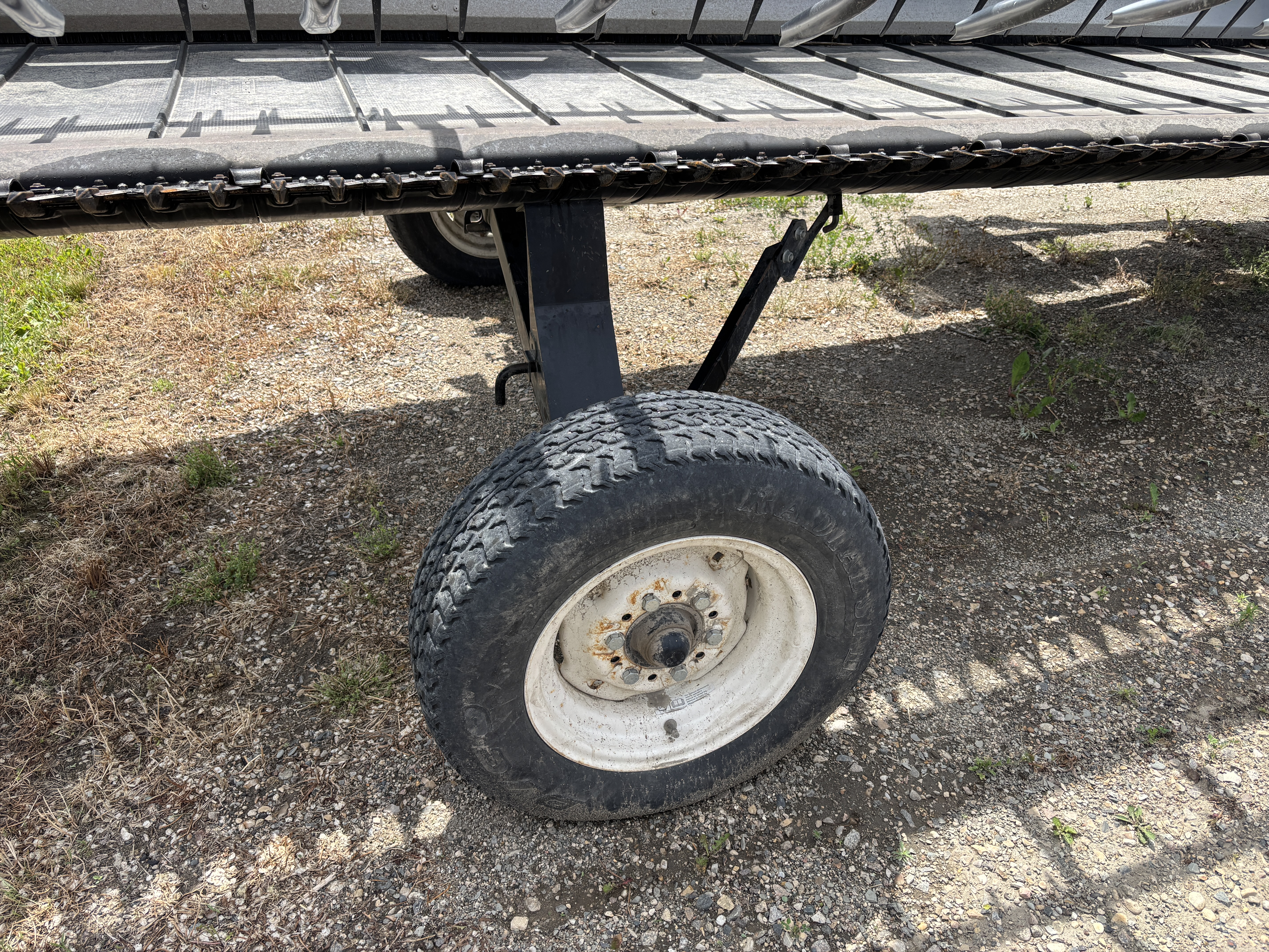 2018 MacDon FD145 Header Draper Flex