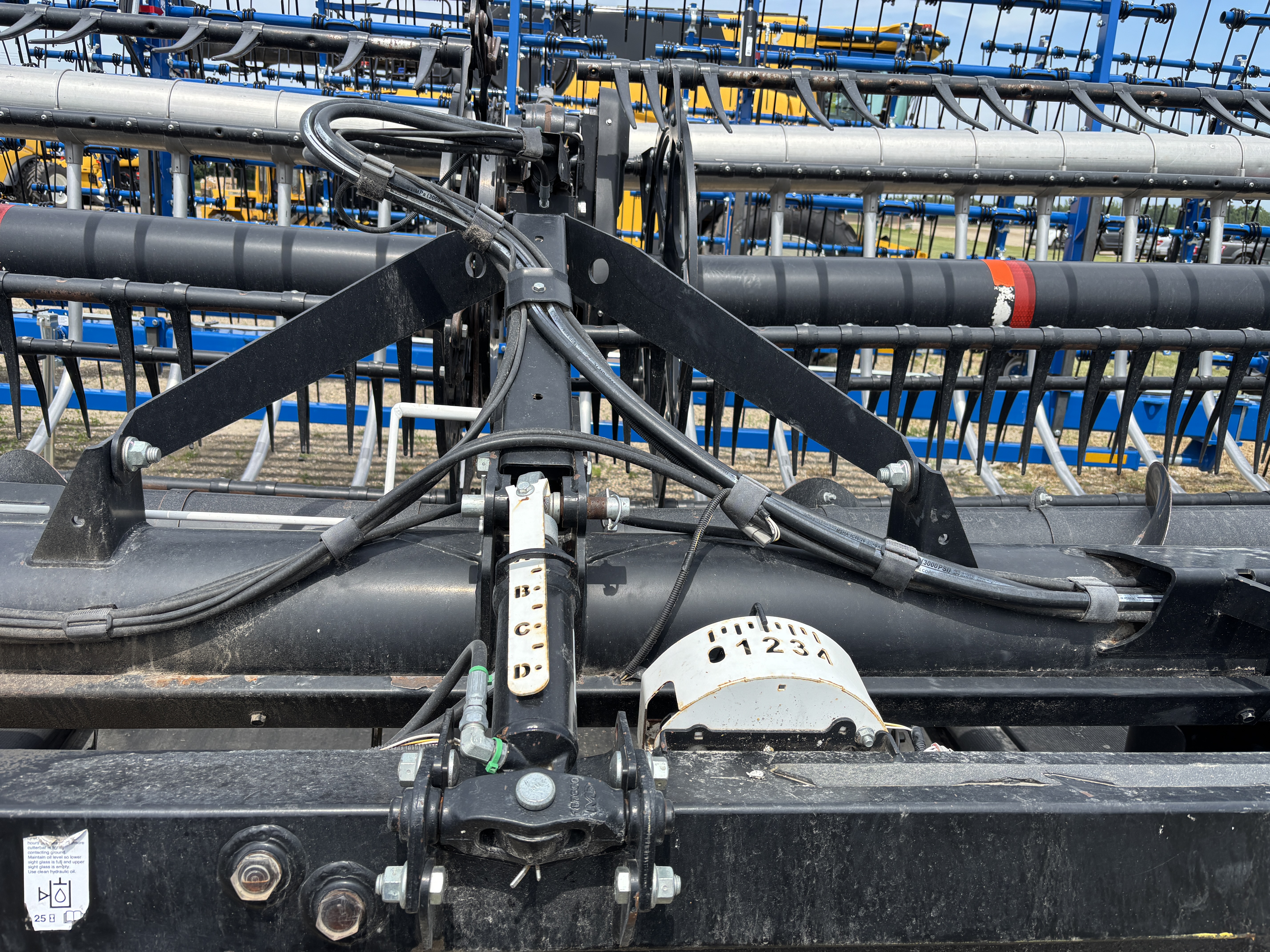 2018 MacDon FD145 Header Draper Flex