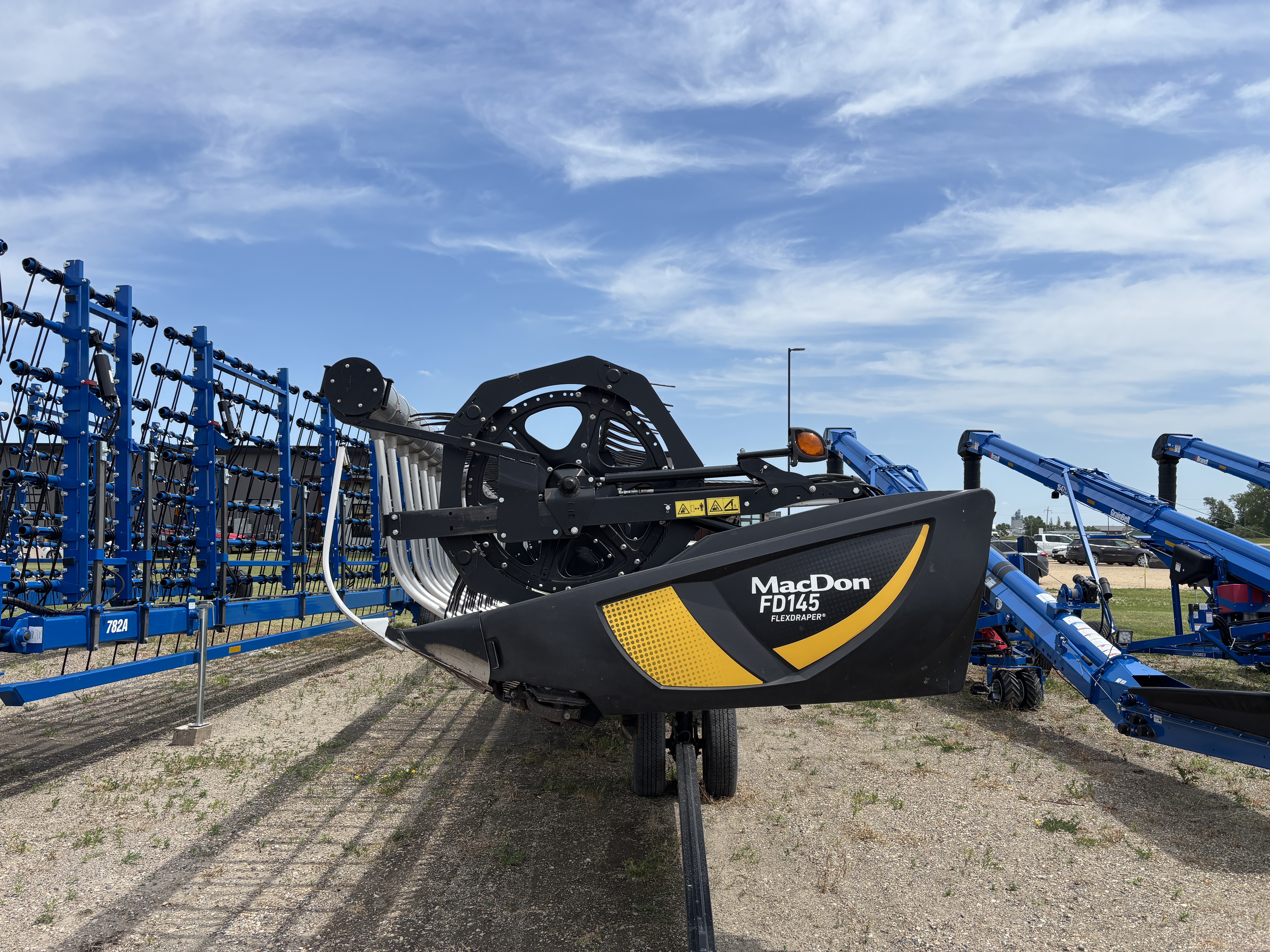 2018 MacDon FD145 Header Draper Flex