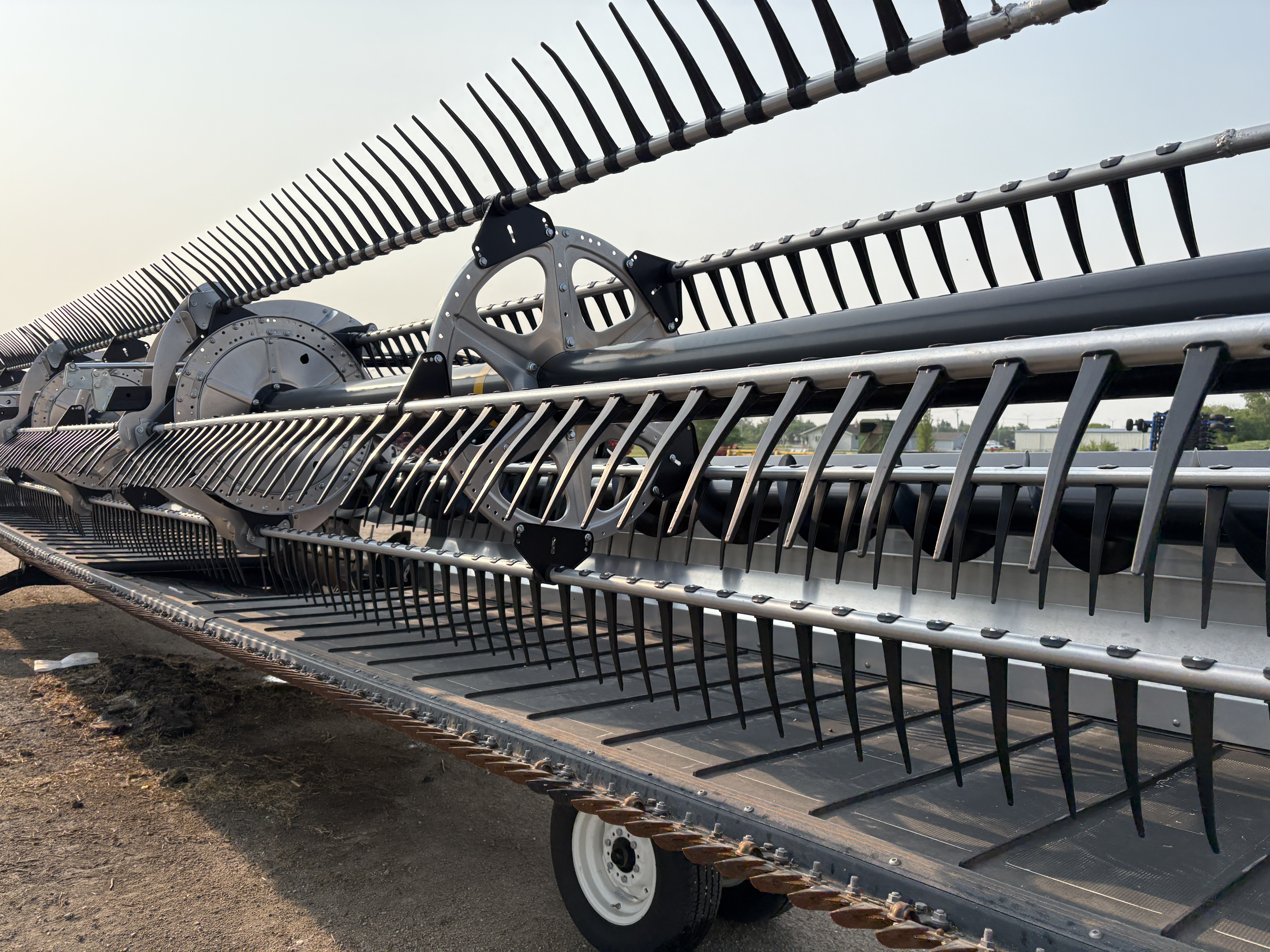2023 MacDon FD240 Header Draper Flex