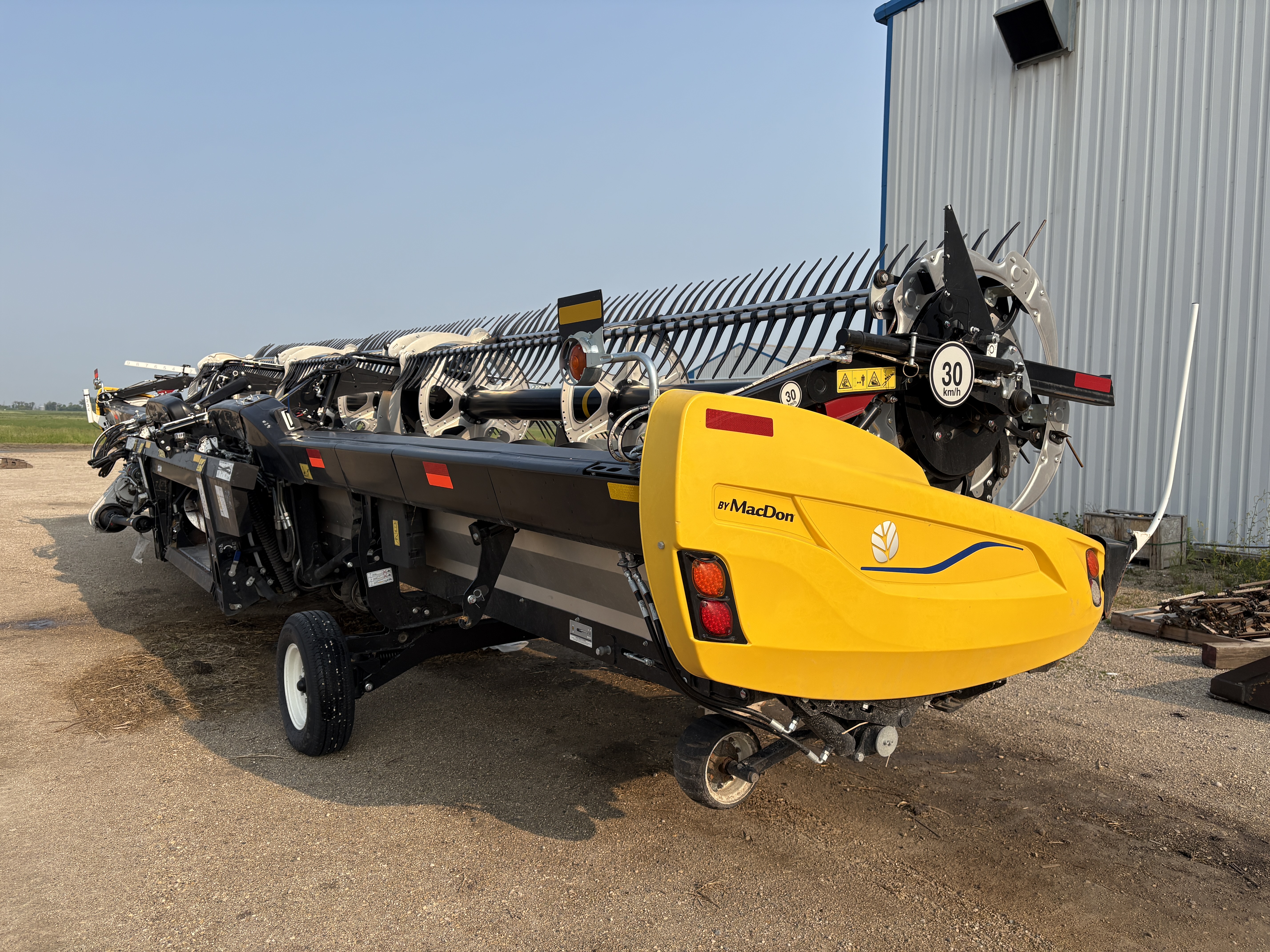 2023 MacDon FD240 Header Draper Flex