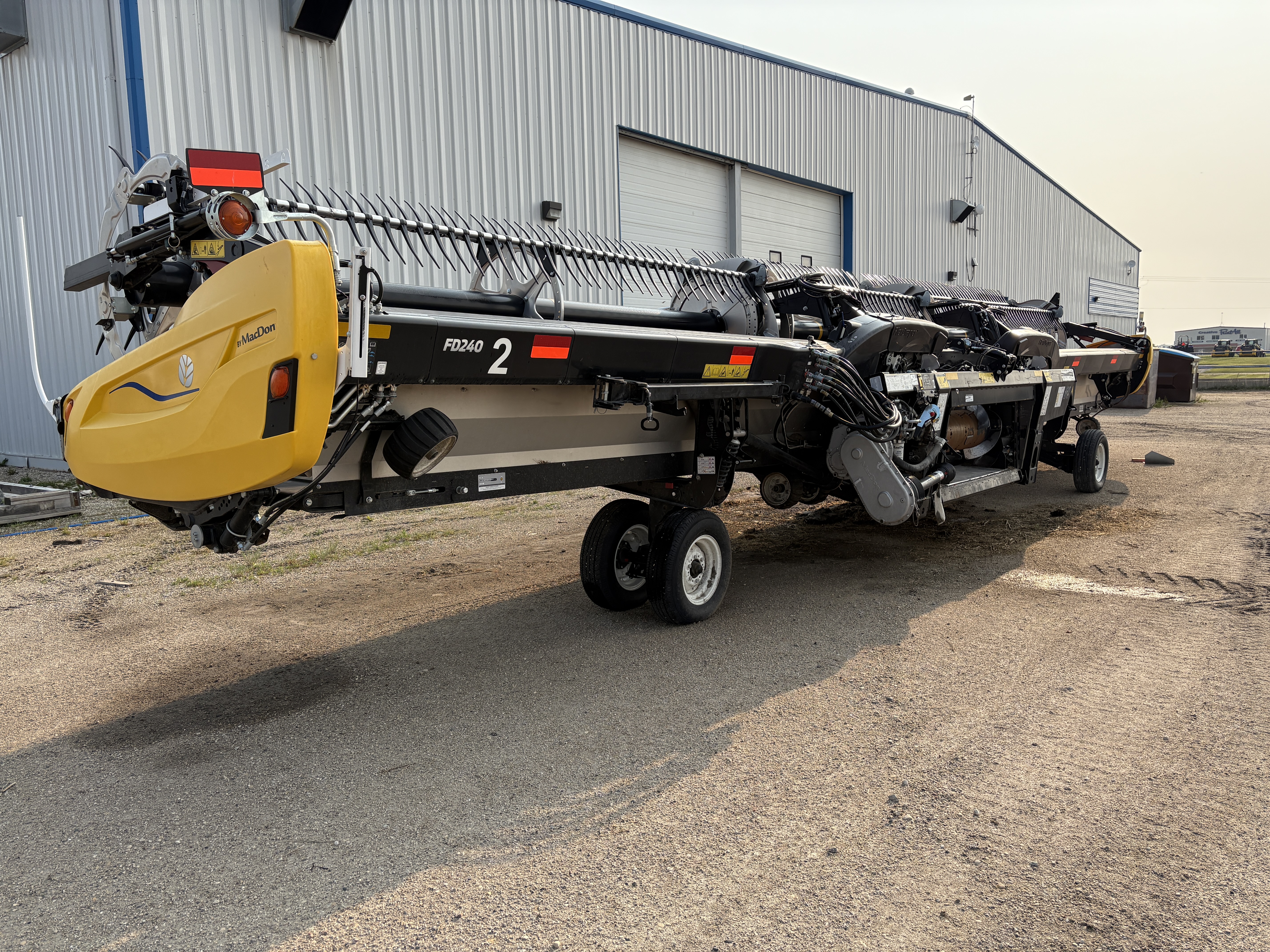 2023 MacDon FD240 Header Draper Flex