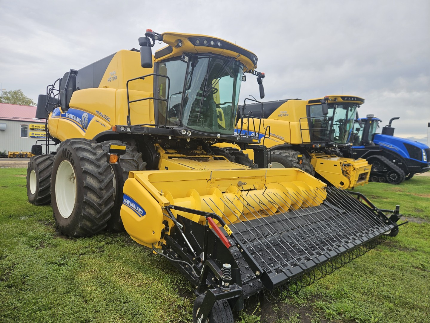 2023 New Holland CR9.90Z Combine