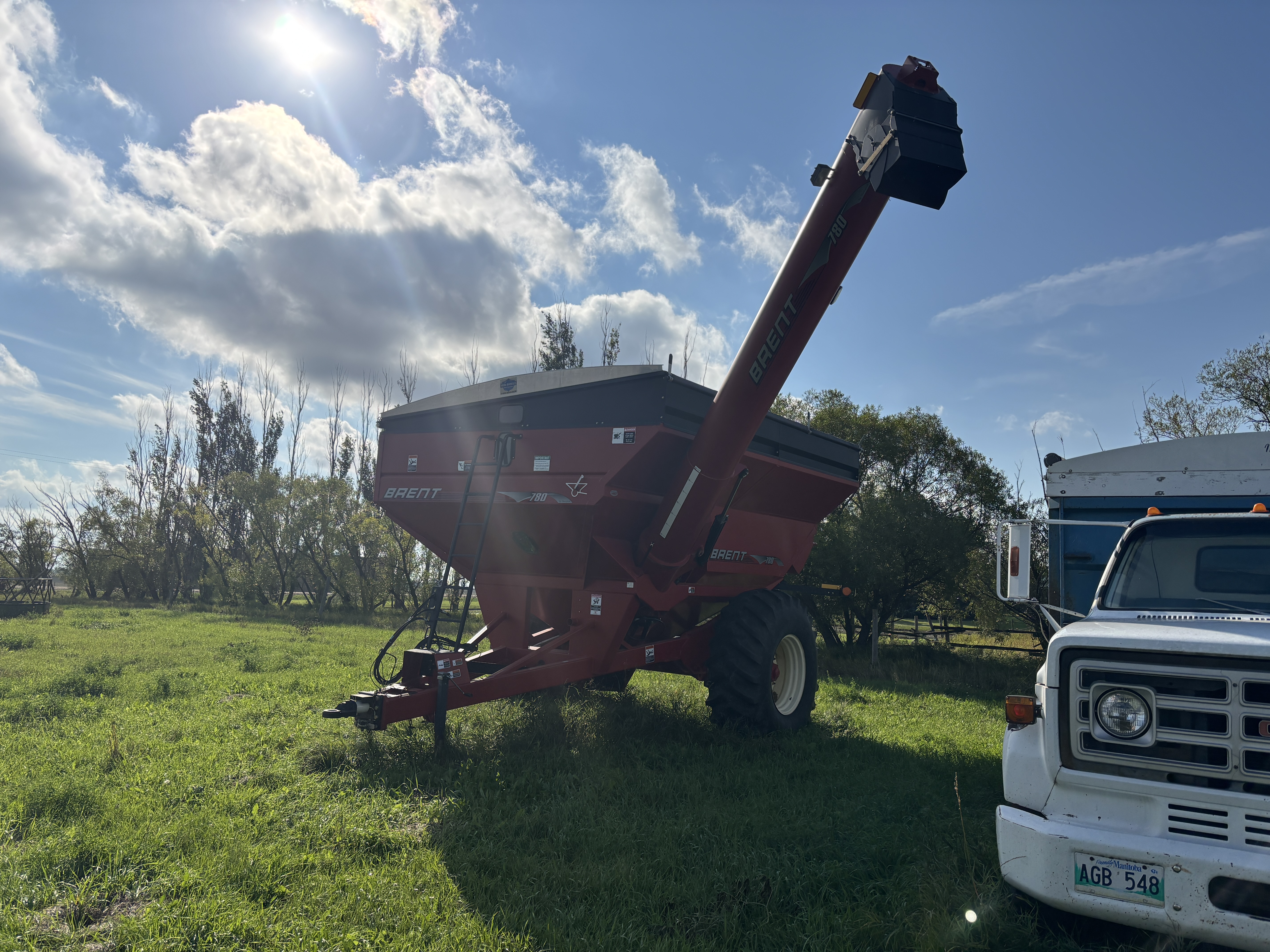 2008 Brent 780 Grain Cart