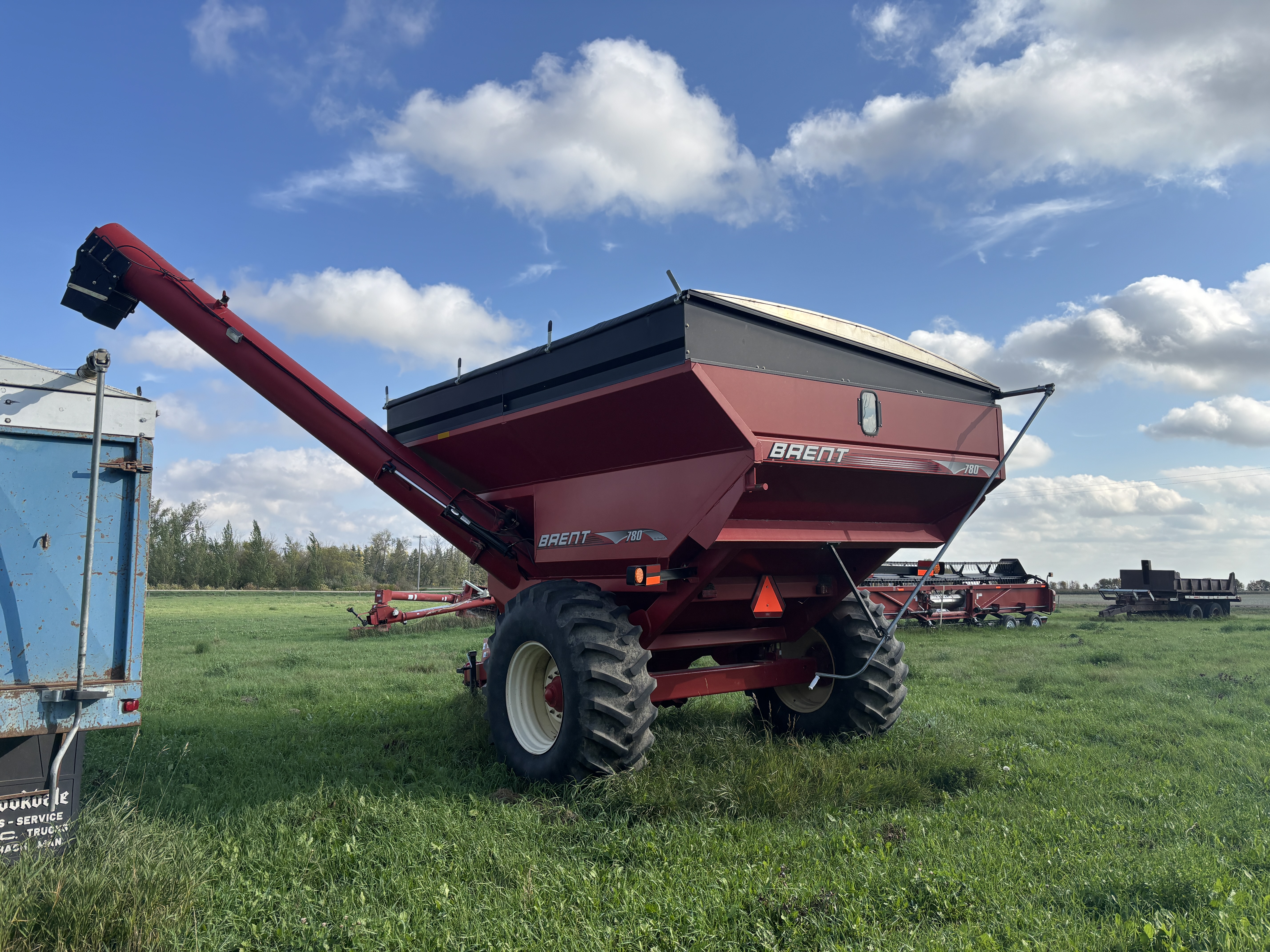2008 Brent 780 Grain Cart