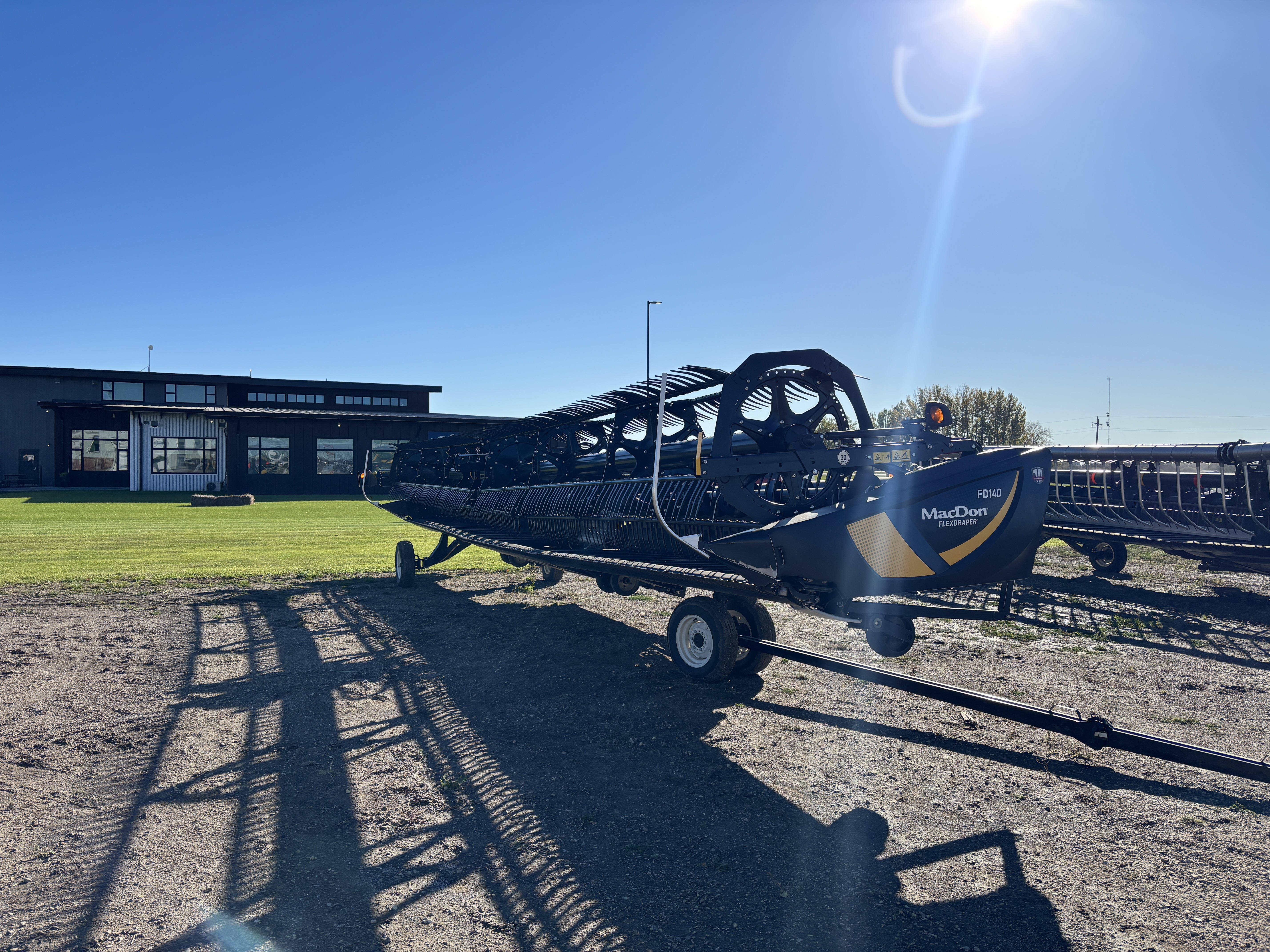 2019 MacDon FD140 Header Draper Flex