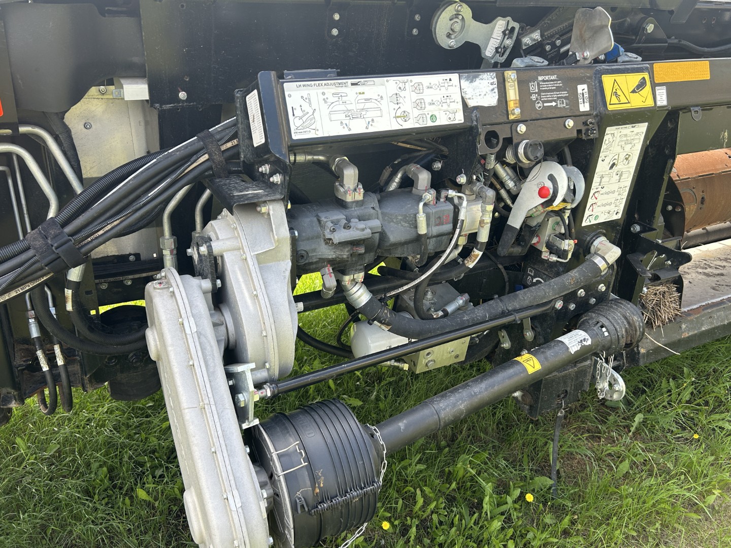 2025 MacDon FD245 Header Draper Flex