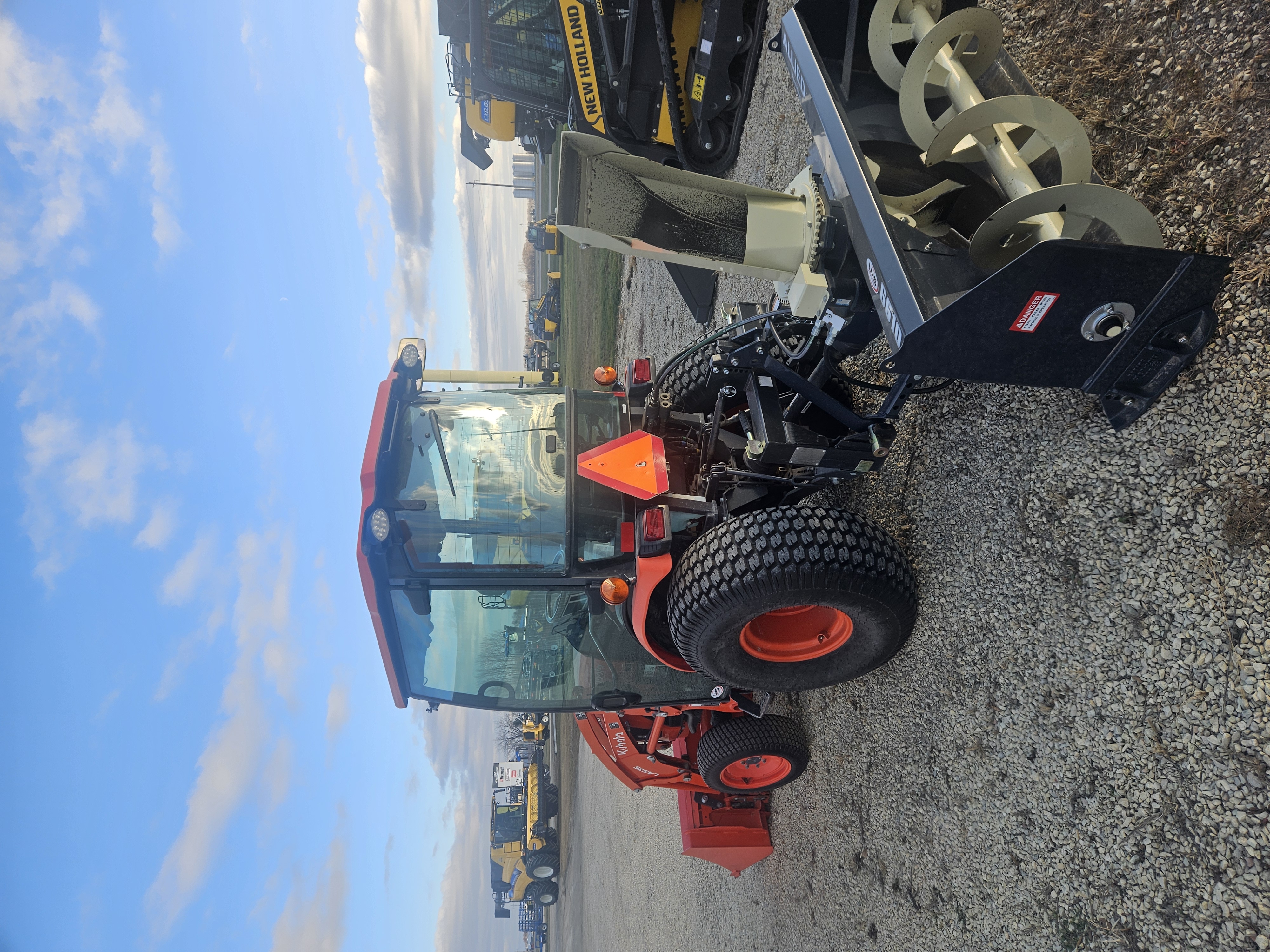 2020 Kubota LX2610 Tractor Compact