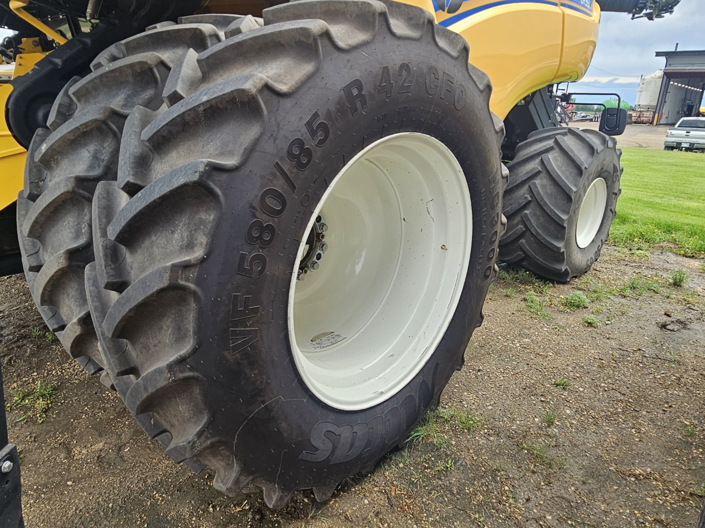 2023 New Holland CR9.90Z Combine