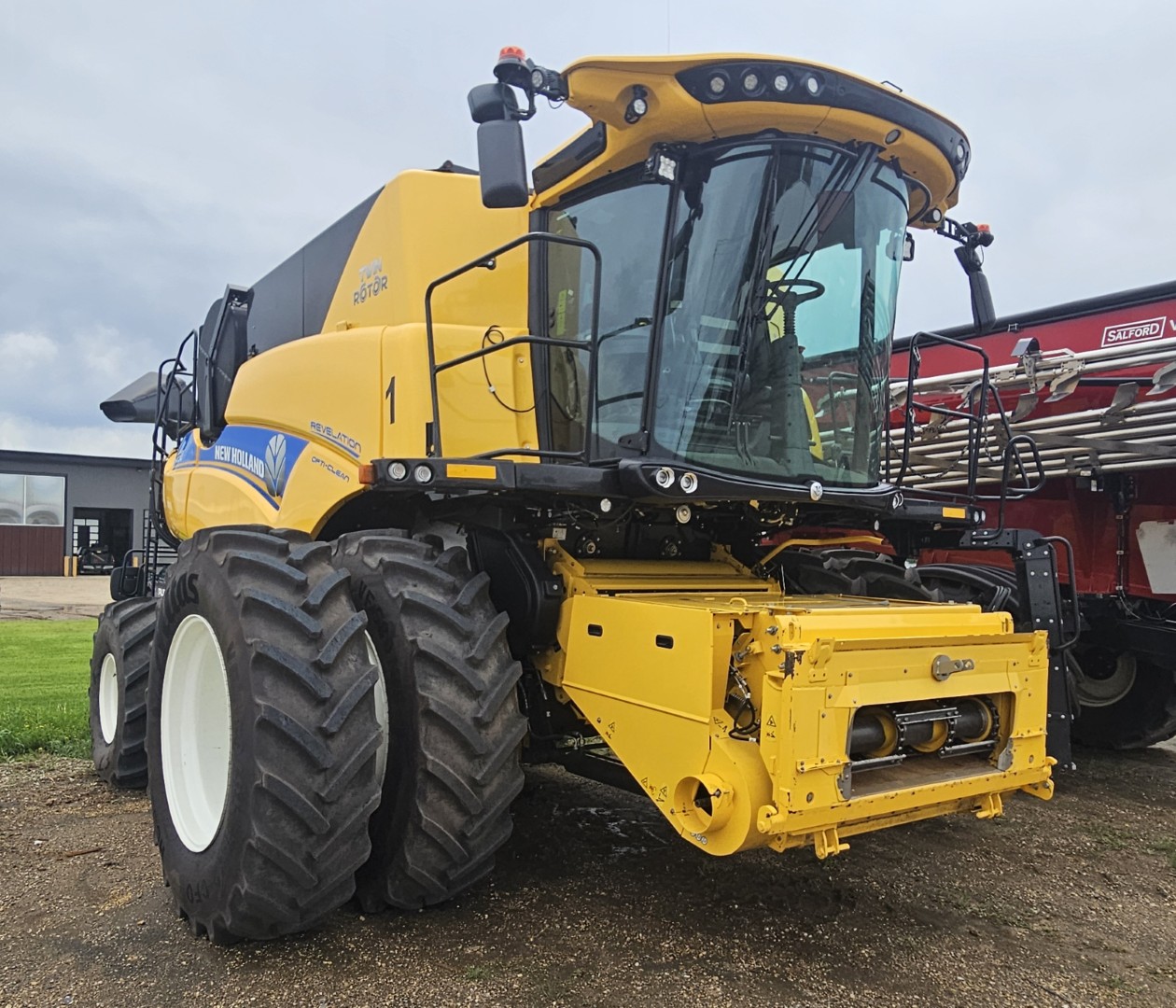 2023 New Holland CR9.90Z Combine