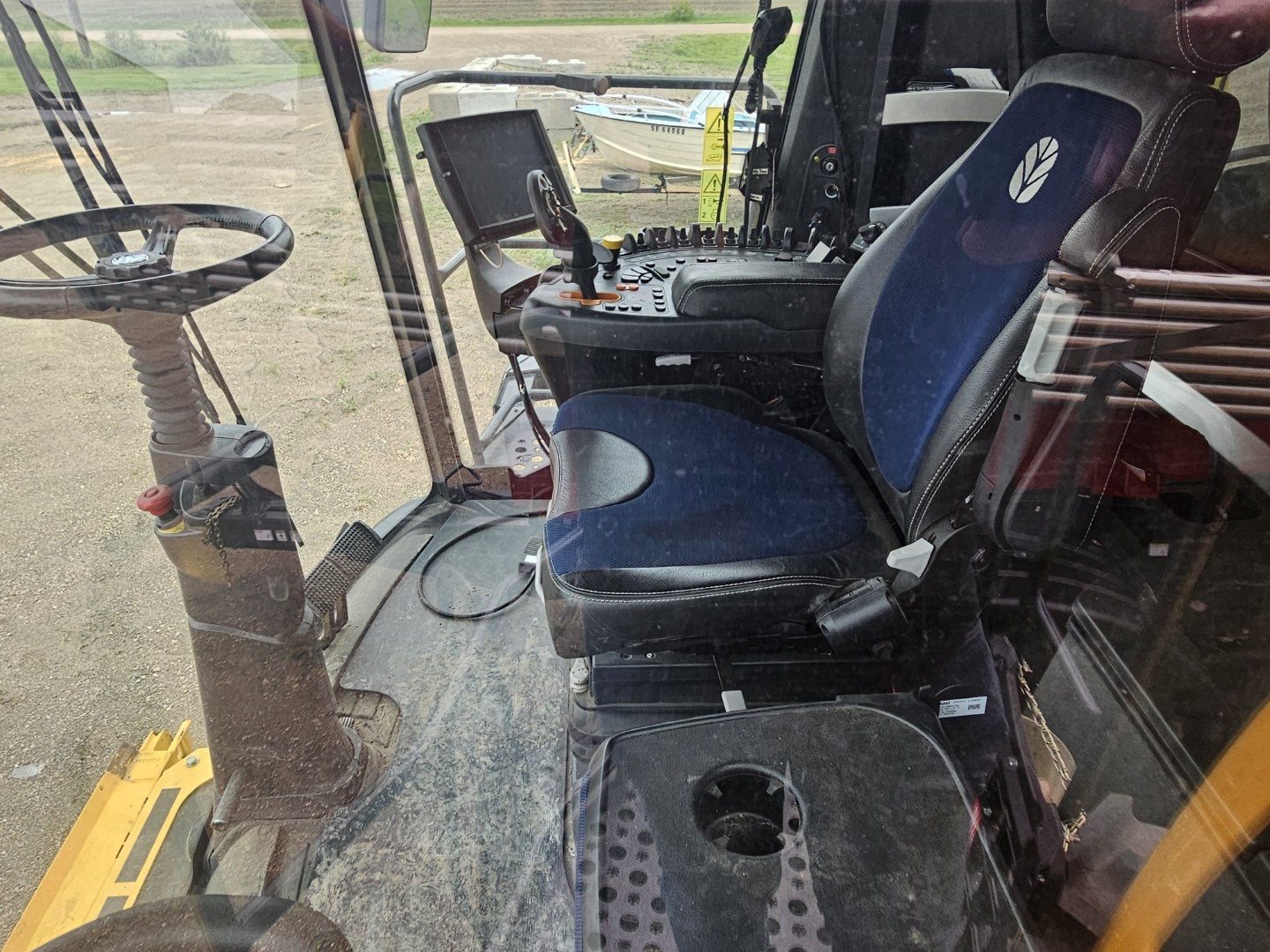 2023 New Holland CR9.90Z Combine