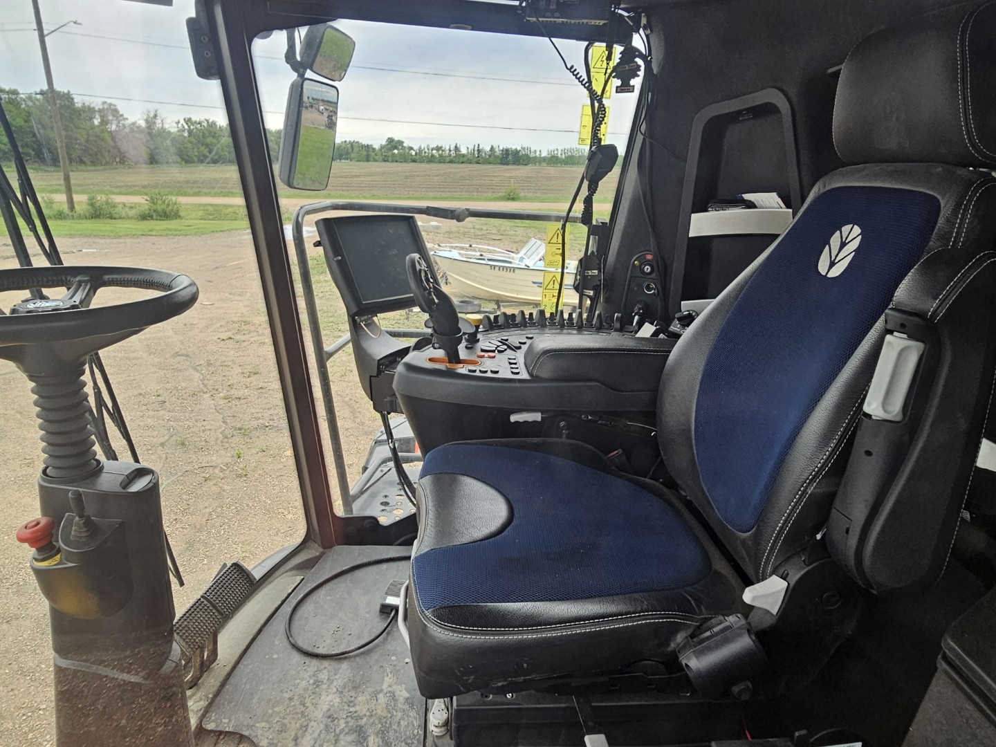 2023 New Holland CR9.90Z Combine