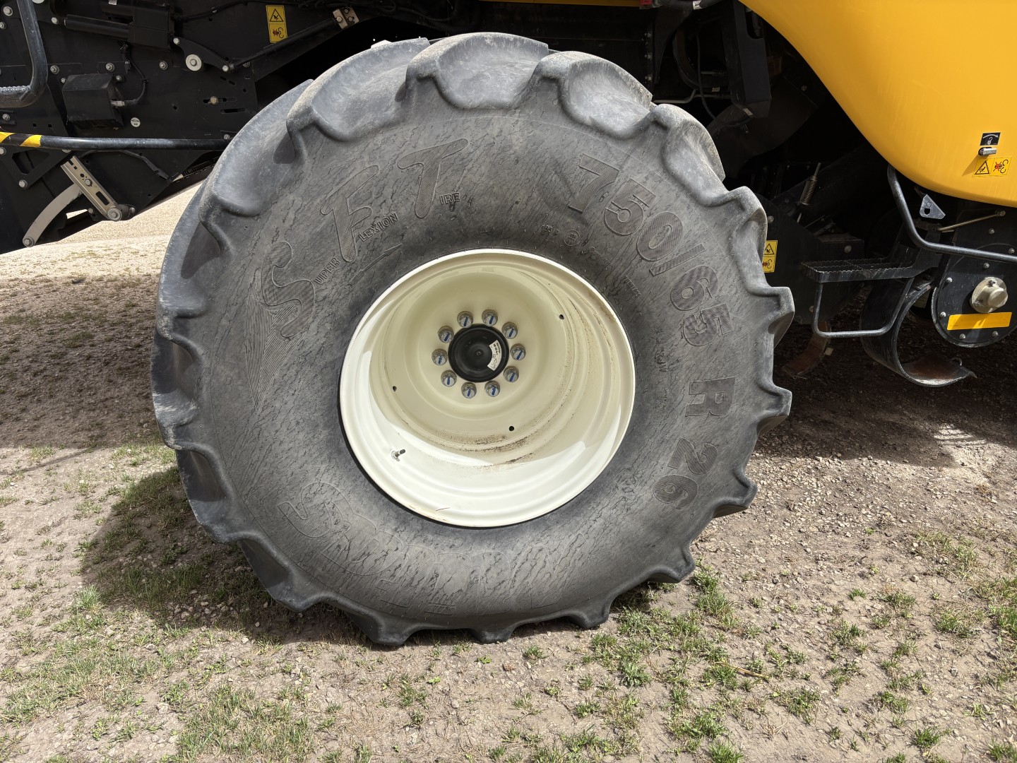 2023 New Holland CR9.90Z Combine