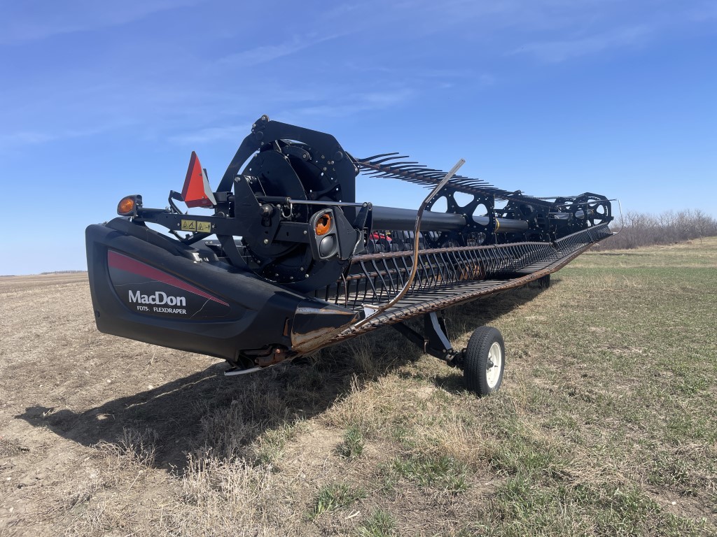 2015 MacDon FD75 Header Draper Flex