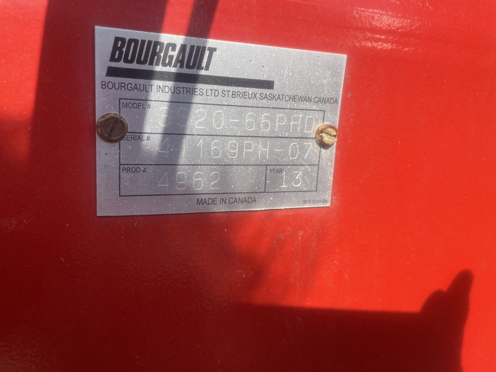 2013 Bourgault 3320QDA Air Drill