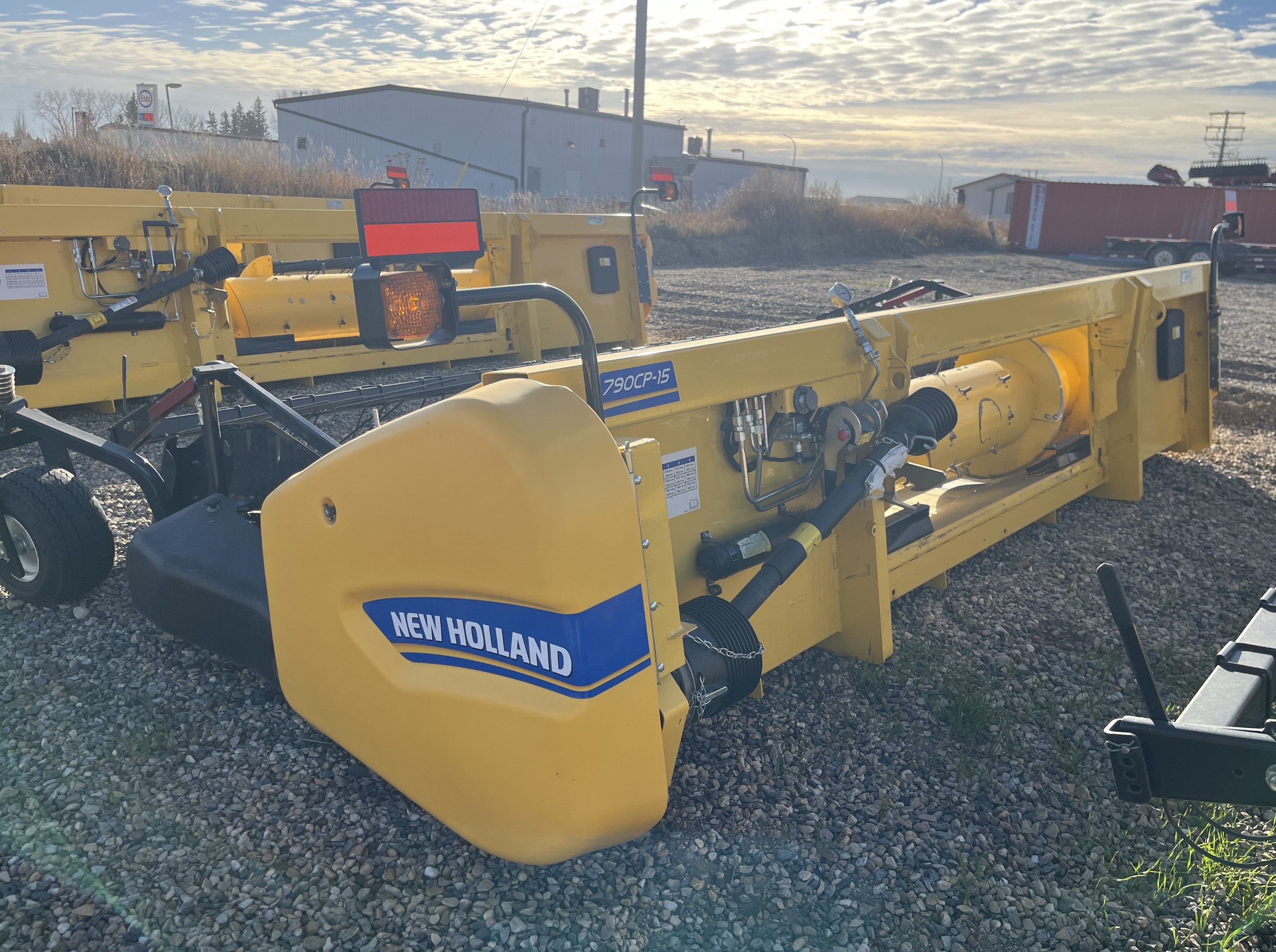 2021 New Holland 790CP Header Pickup