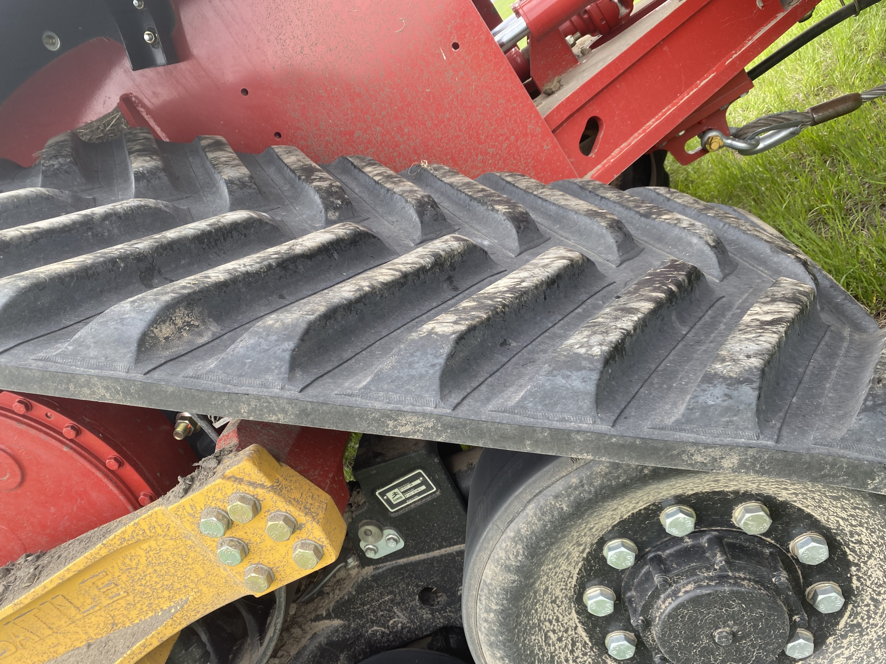 2021 Versatile 610DT Tractor Rubber Track