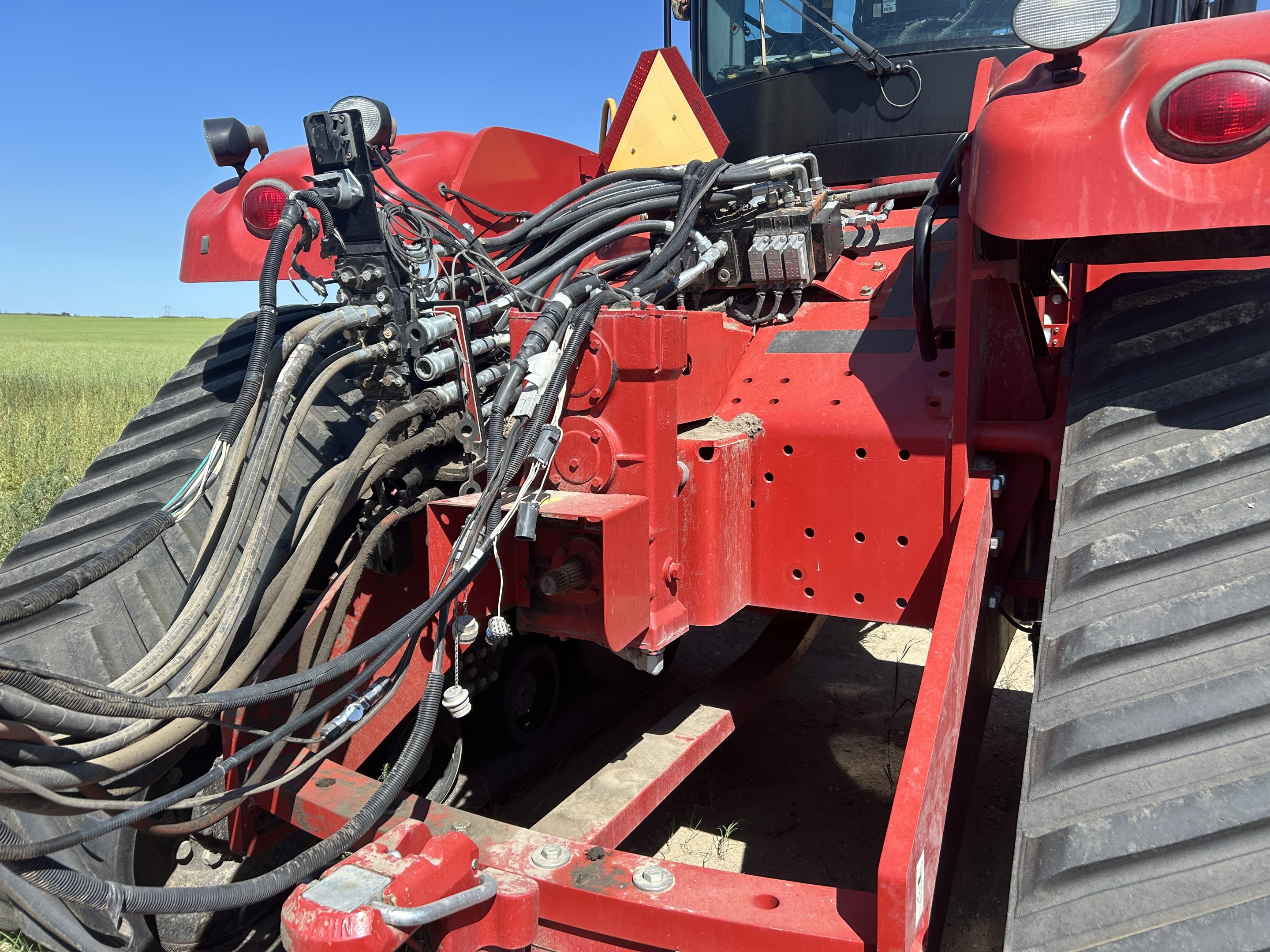 2019 Versatile 610DT Tractor Rubber Track