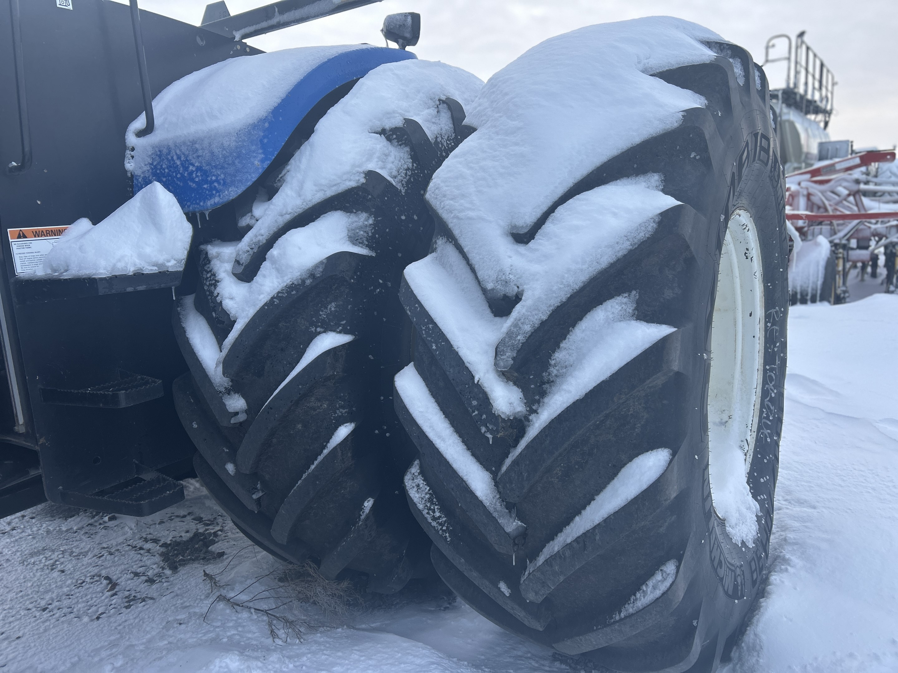 2007 New Holland TJ430 Tractor 4WD