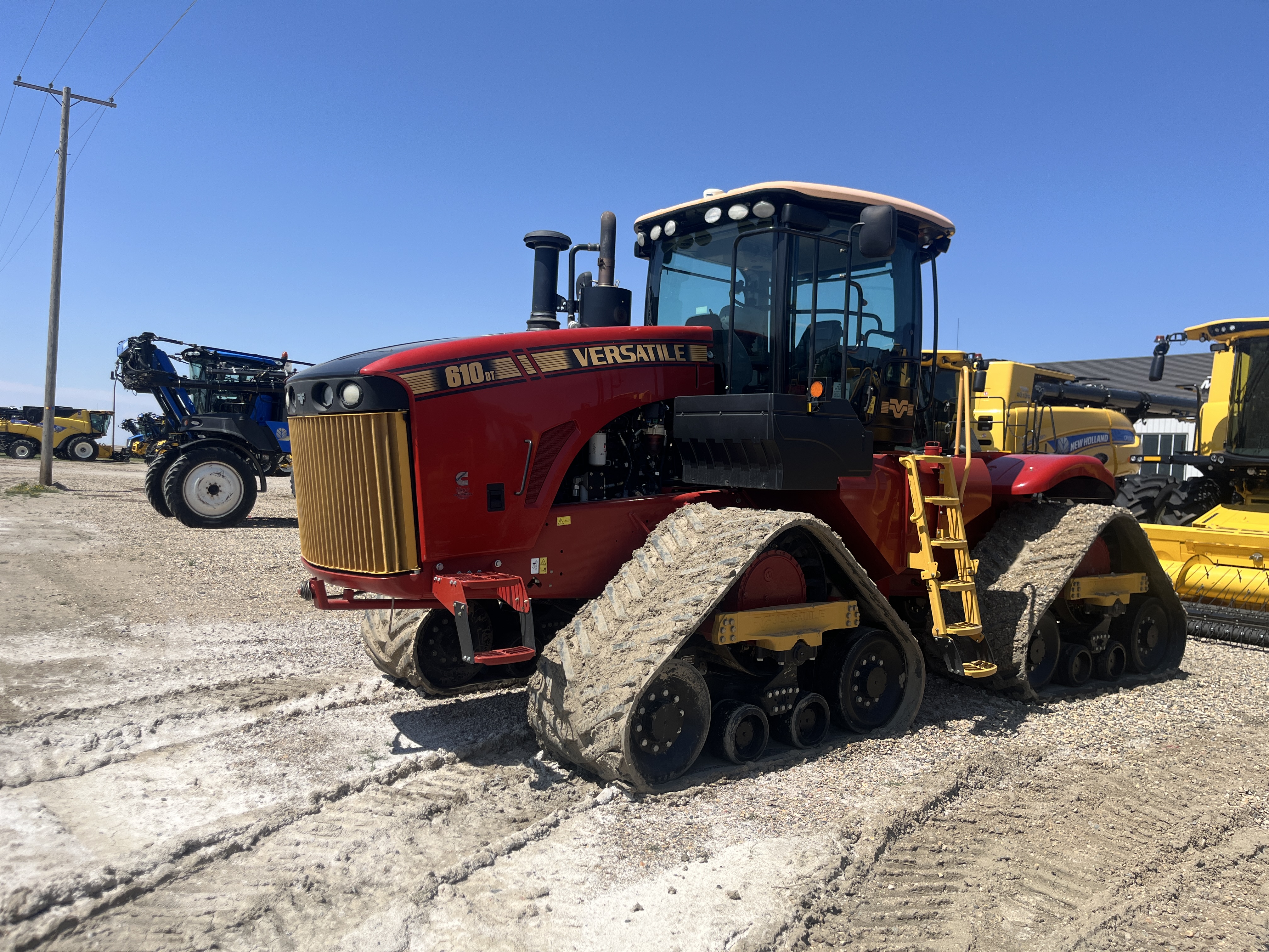 2018 Versatile 610DT Tractor Rubber Track