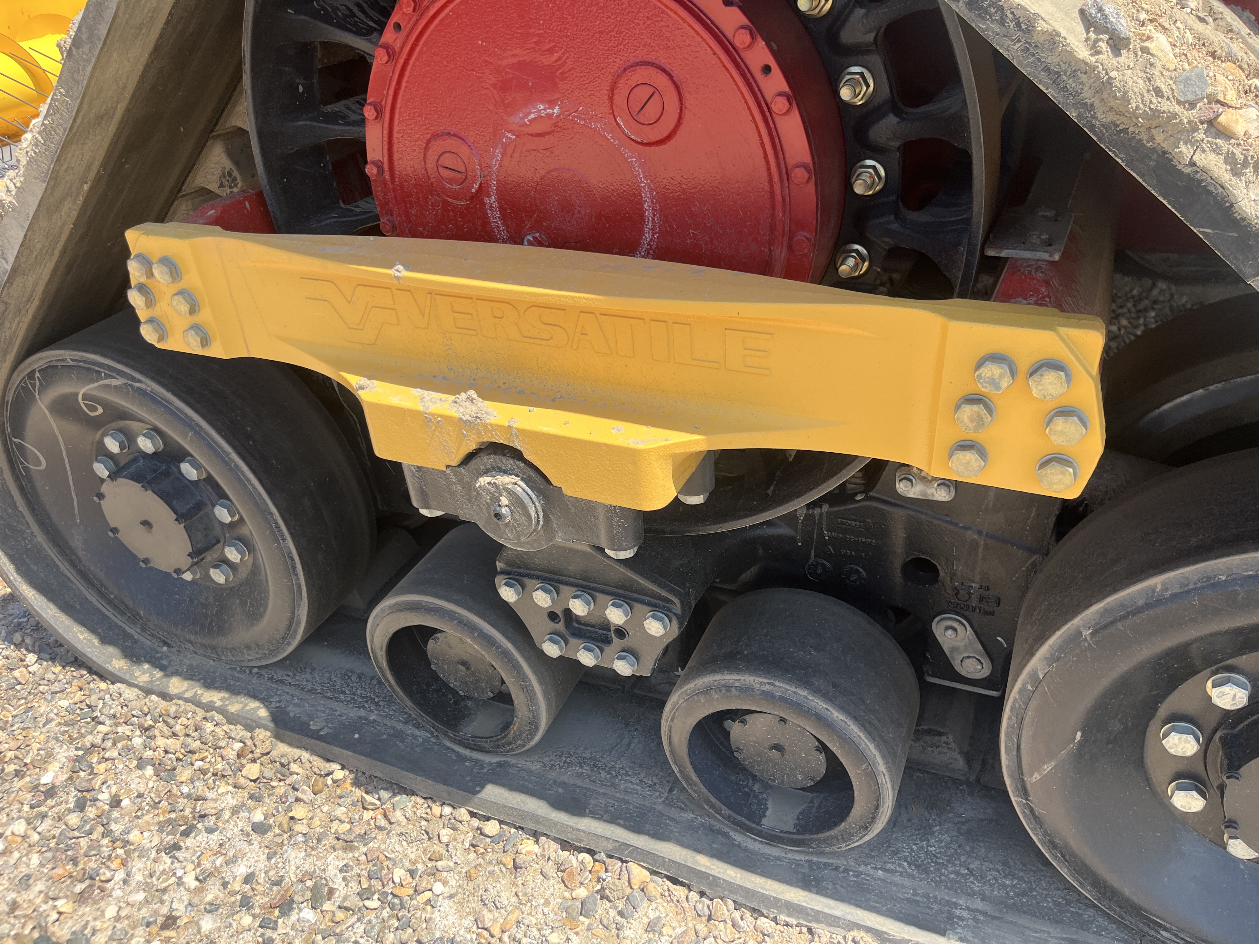 2018 Versatile 610DT Tractor Rubber Track