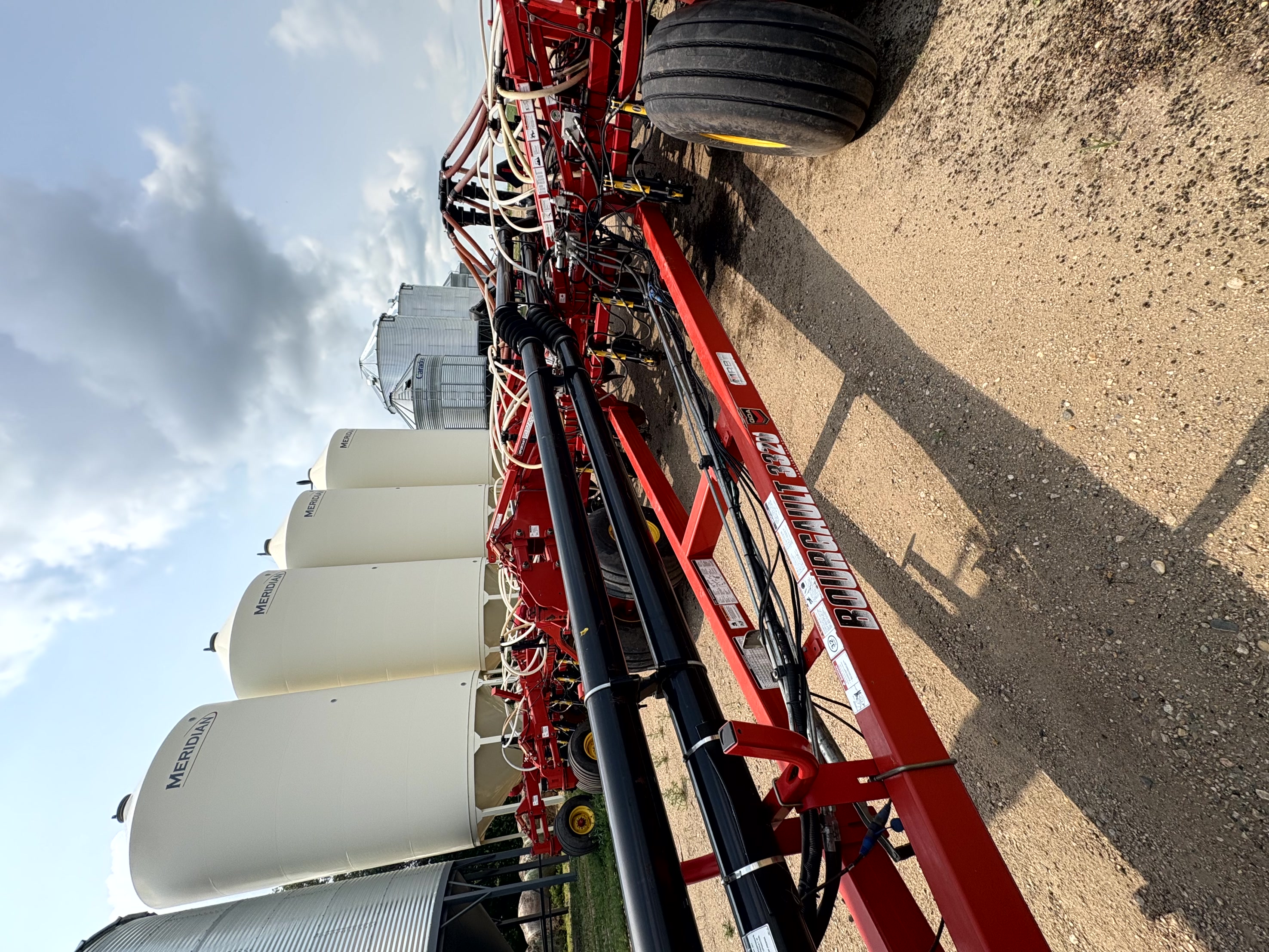 2013 Bourgault 3320 QDA Air Drill