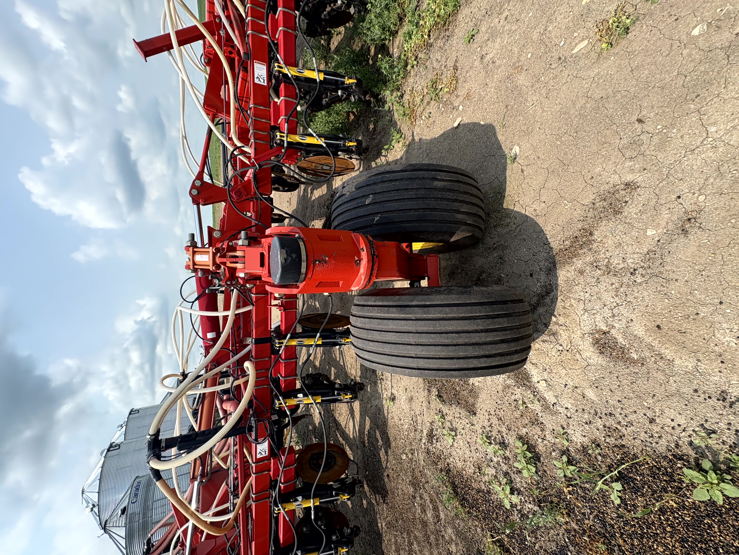 2013 Bourgault 3320 QDA Air Drill