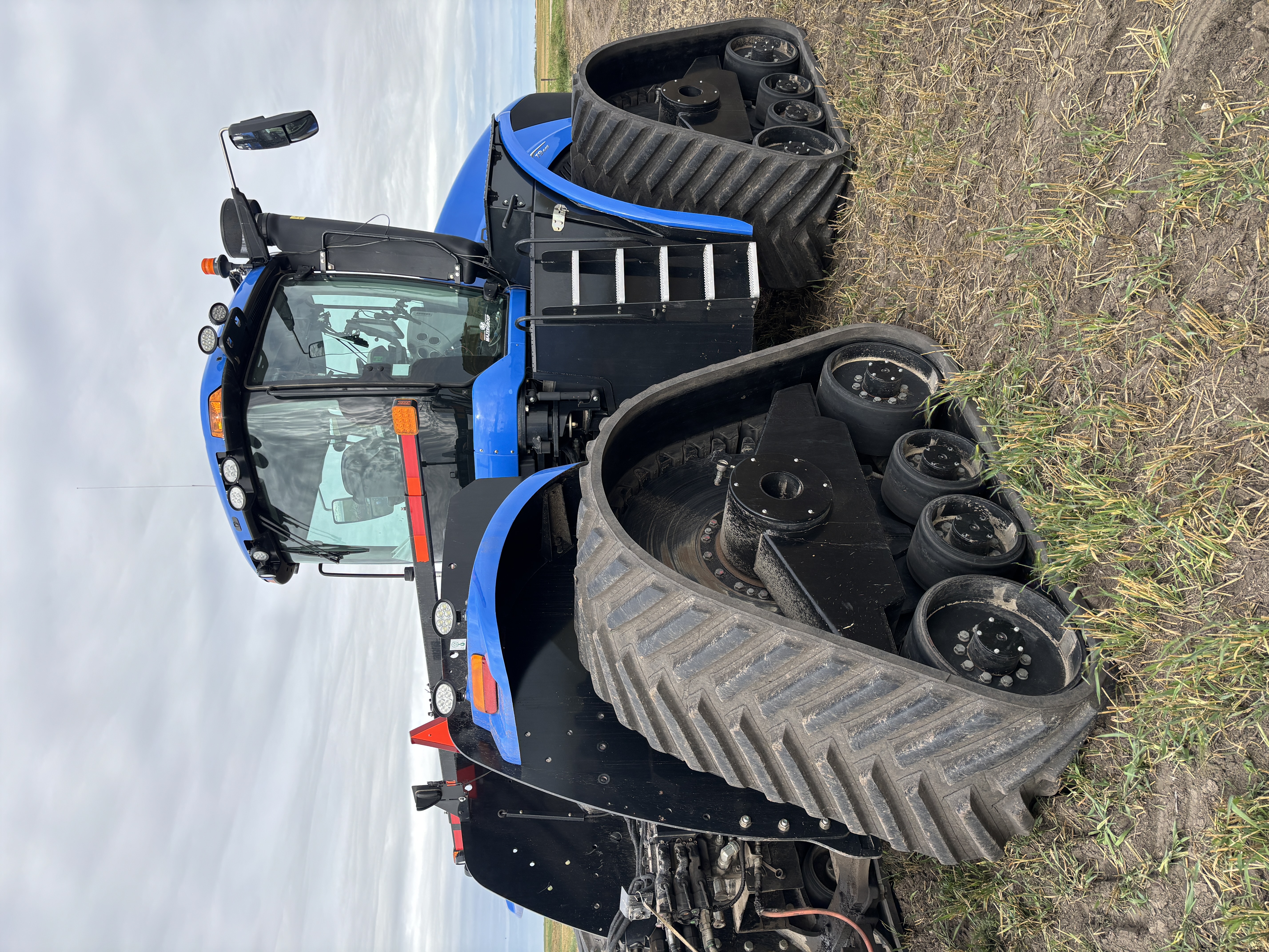 2021 New Holland T9.645 Tractor Rubber Track