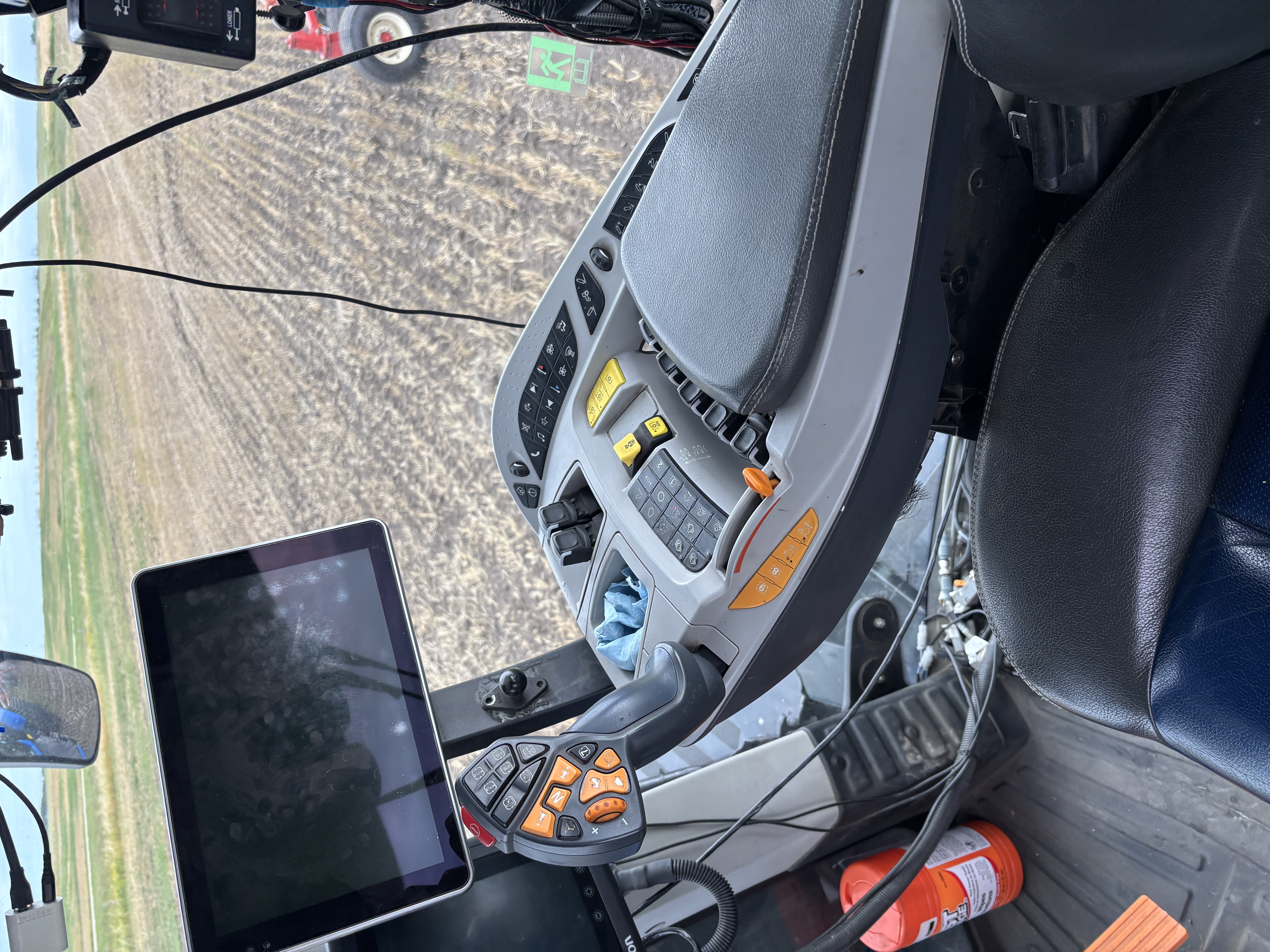 2021 New Holland T9.645 Tractor Rubber Track