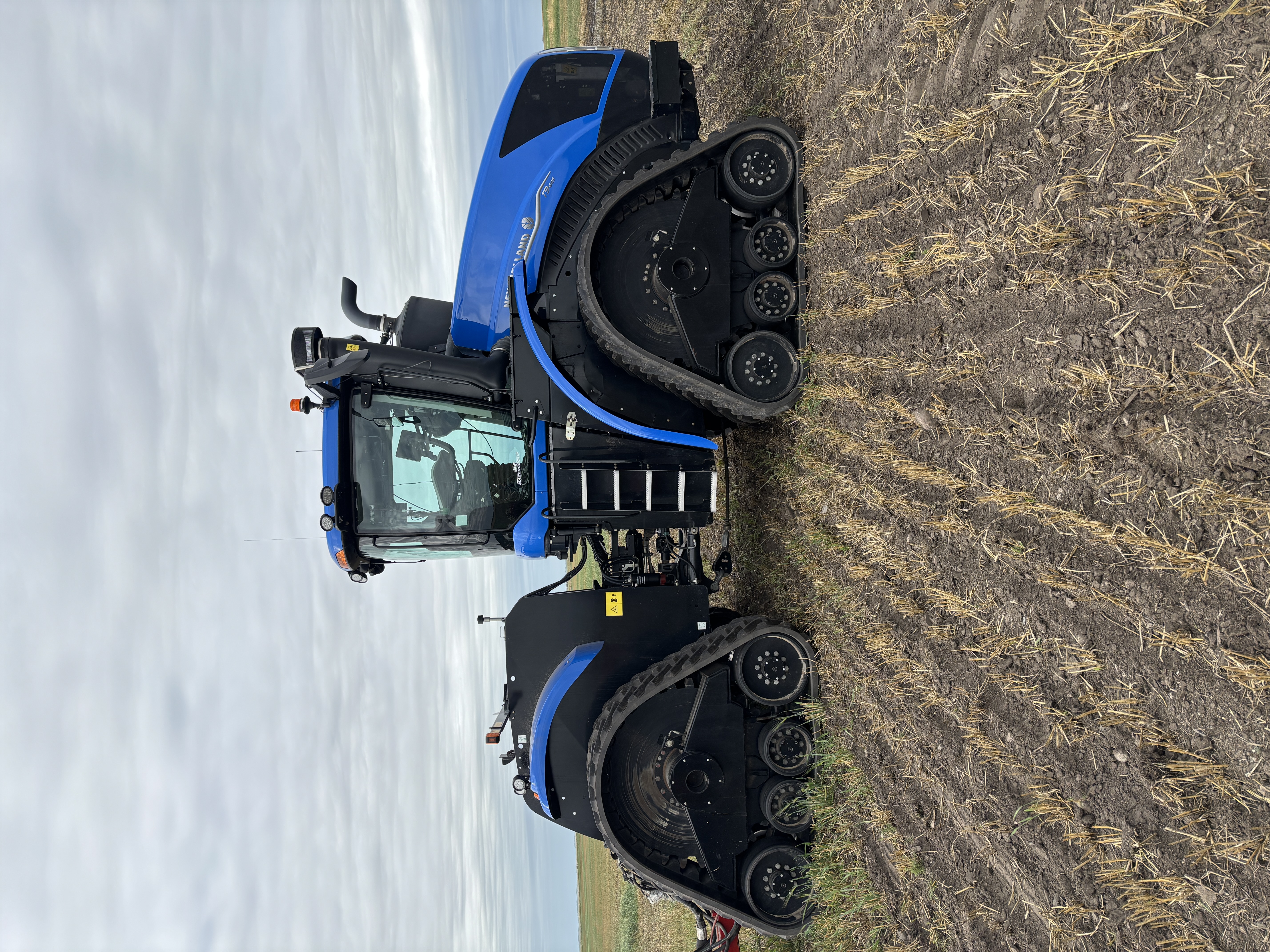 2021 New Holland T9.645 Tractor Rubber Track