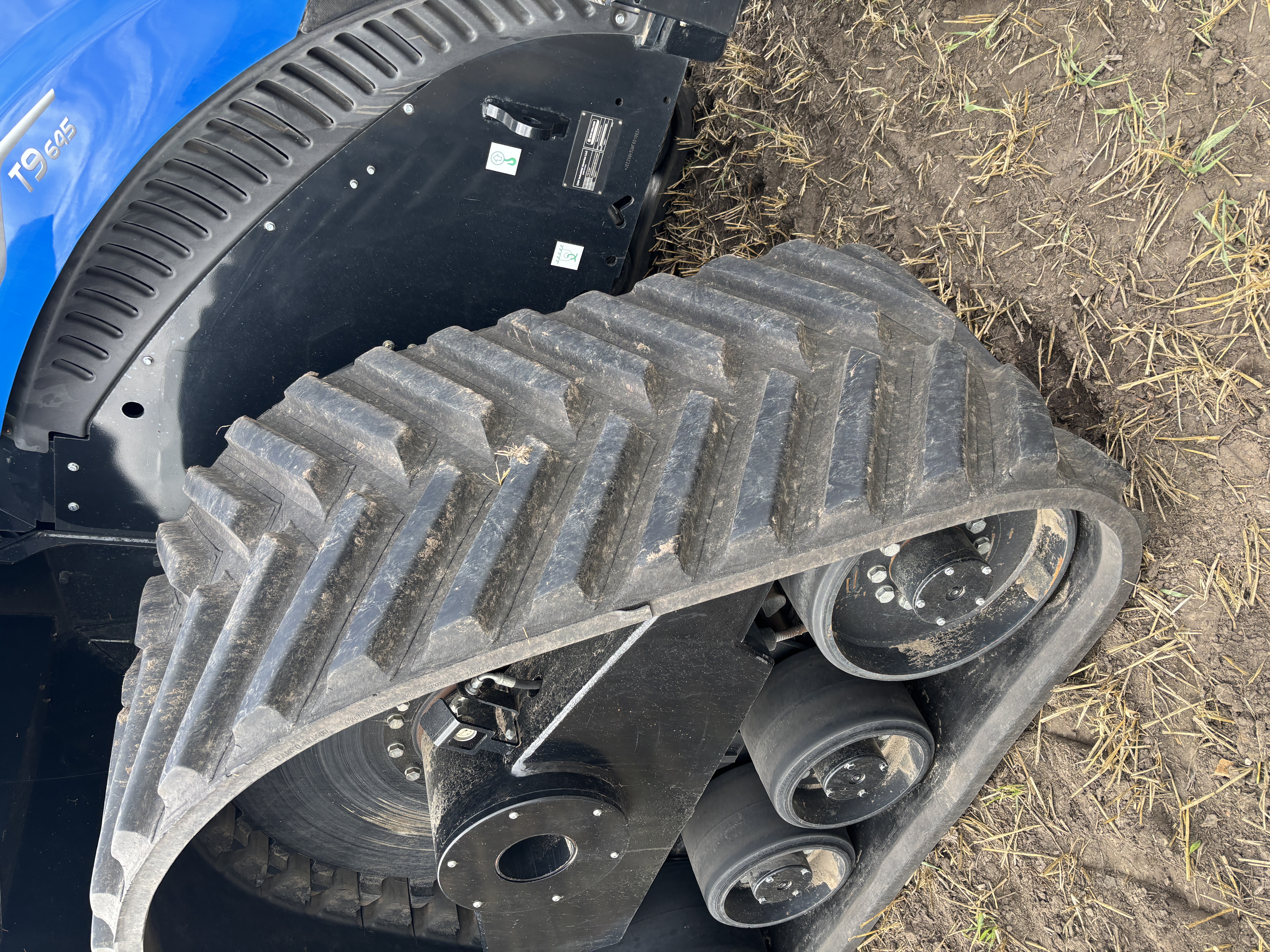 2021 New Holland T9.645 Tractor Rubber Track
