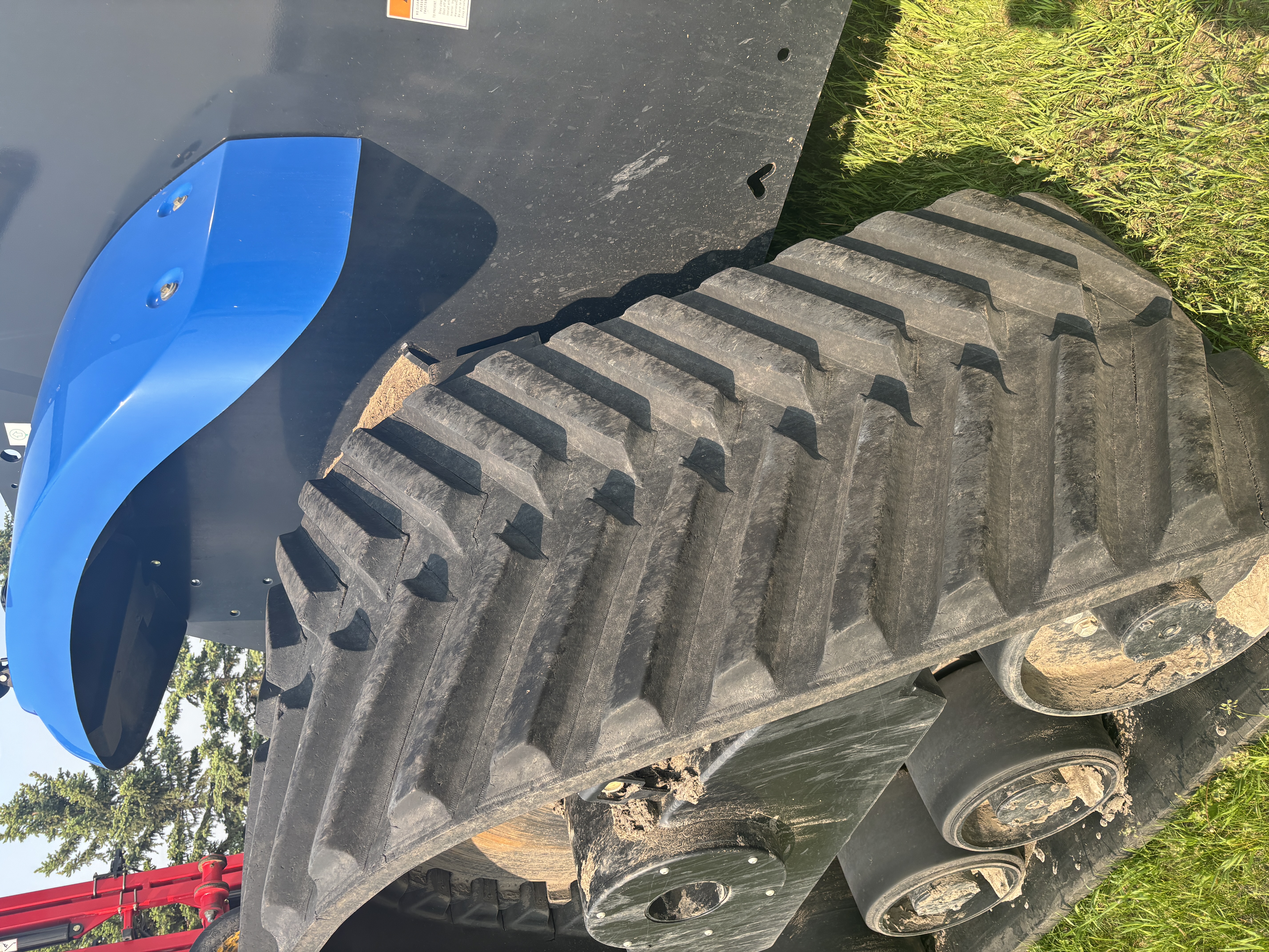 2017 New Holland T9.600 Tractor Rubber Track