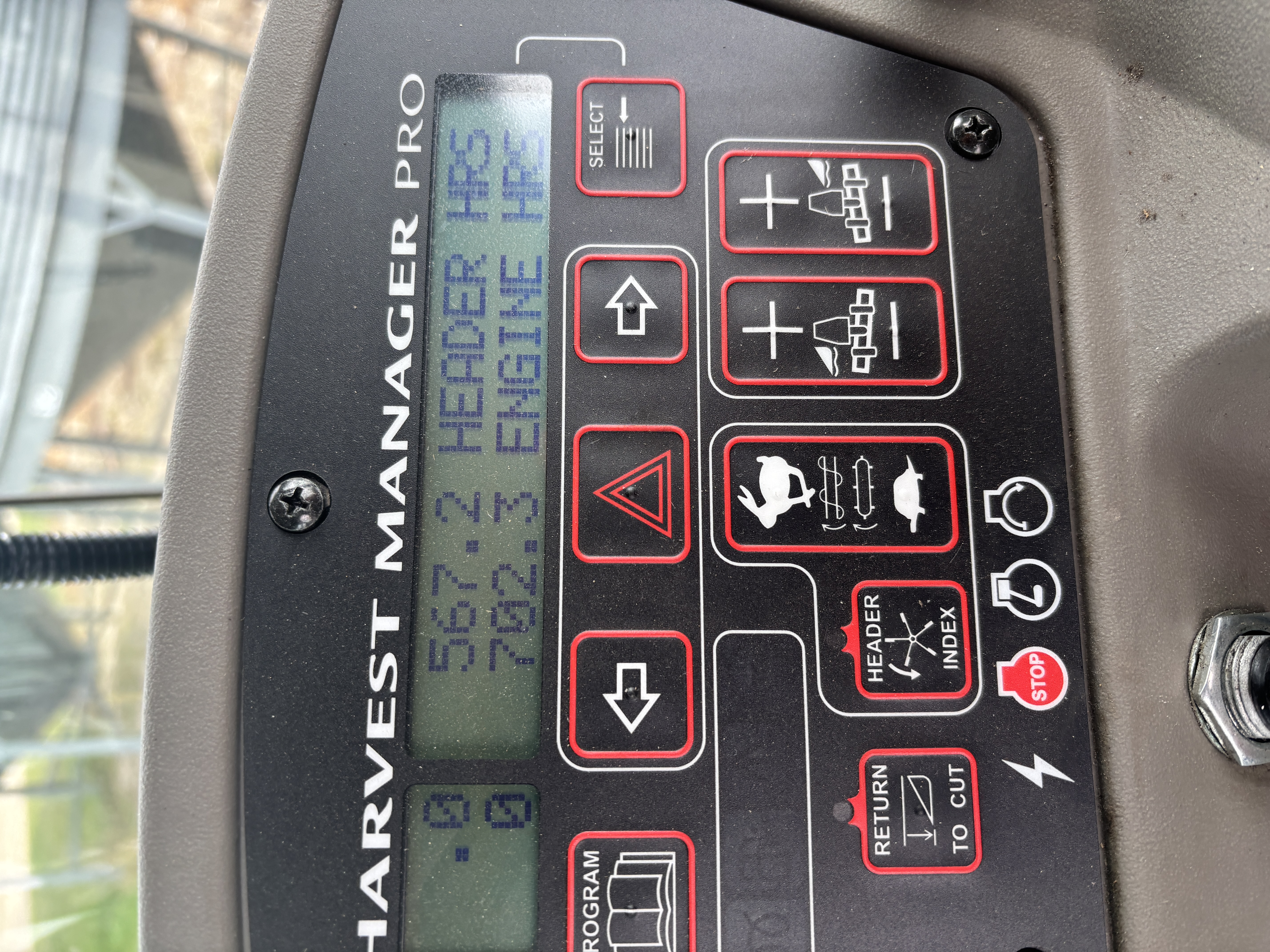 2016 MacDon M155E4 Windrower