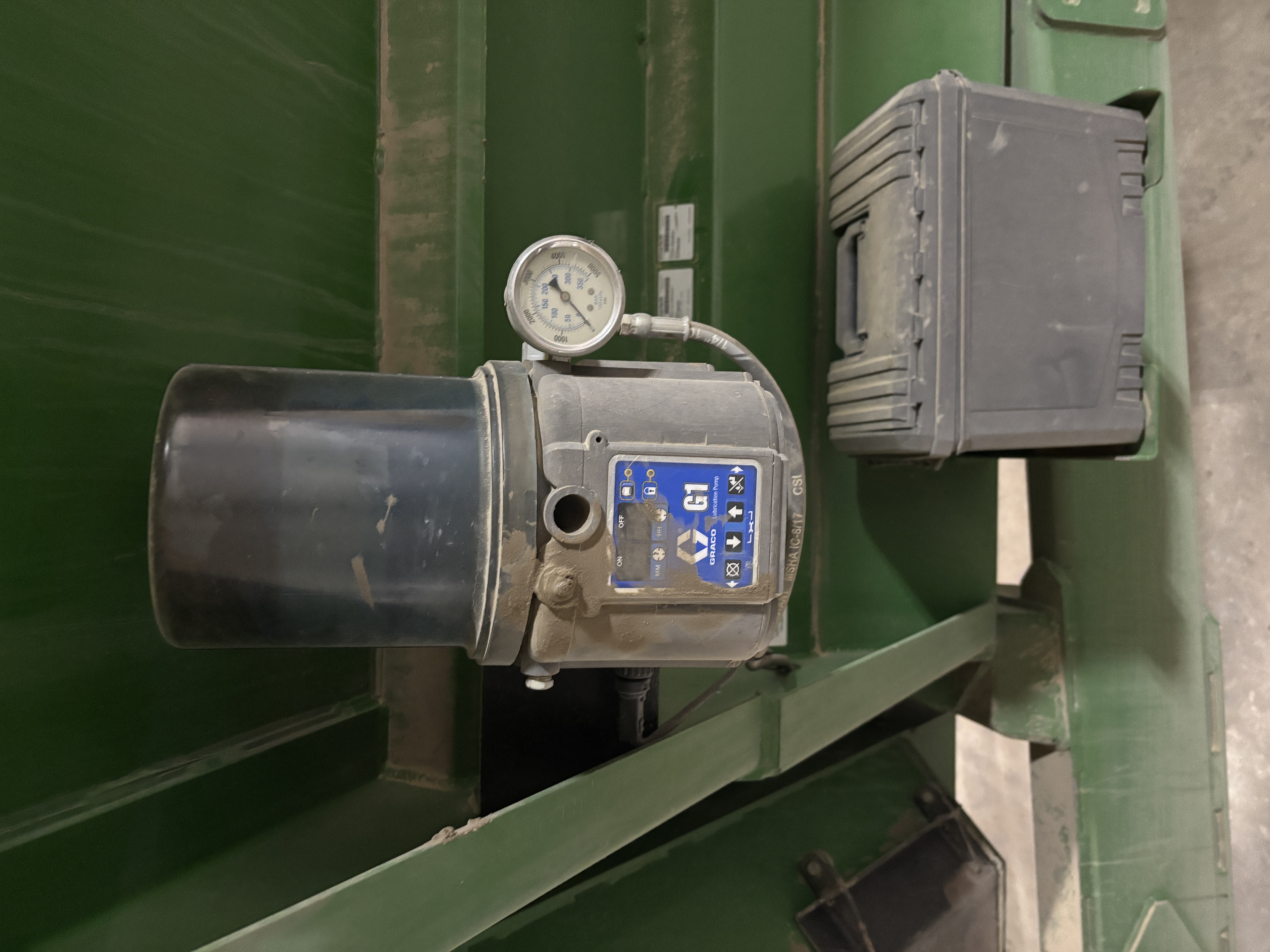 2018 Unverferth 2020 Grain Cart