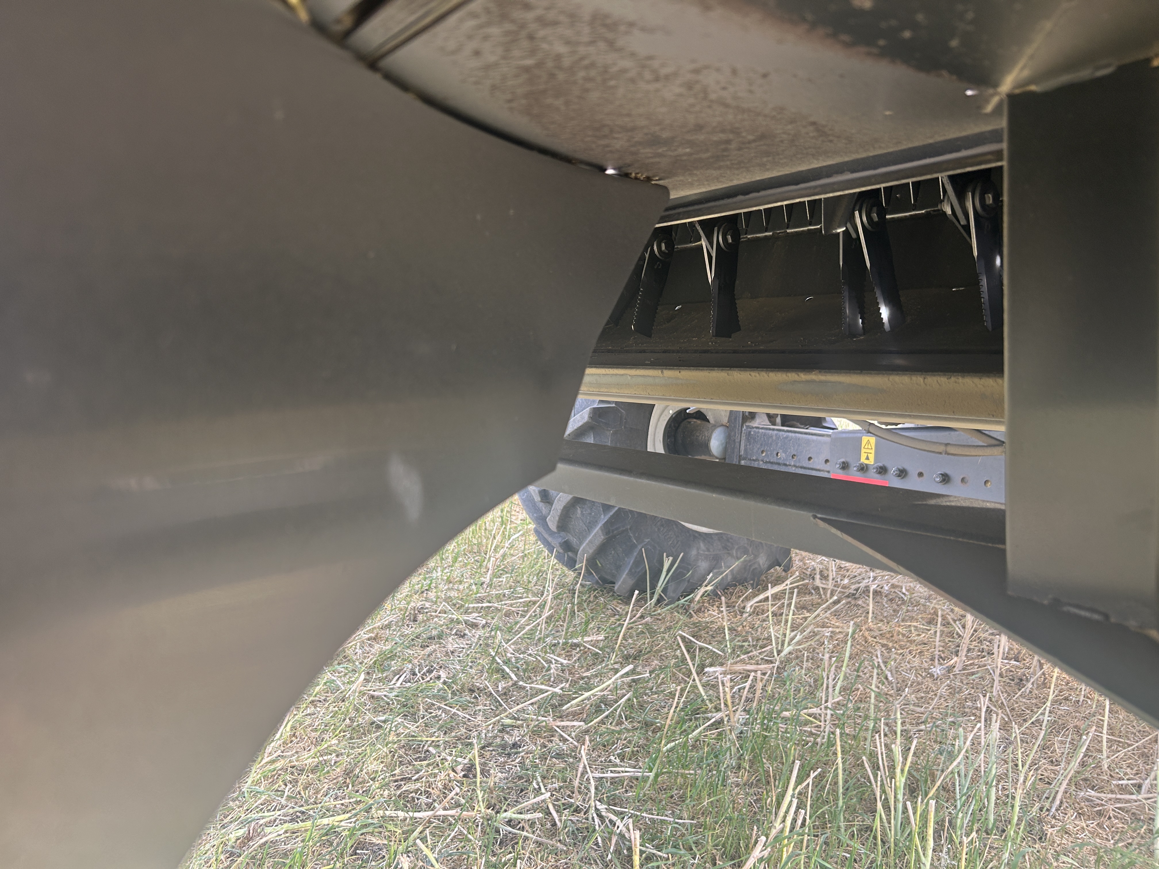 2012 New Holland CX8080 Combine