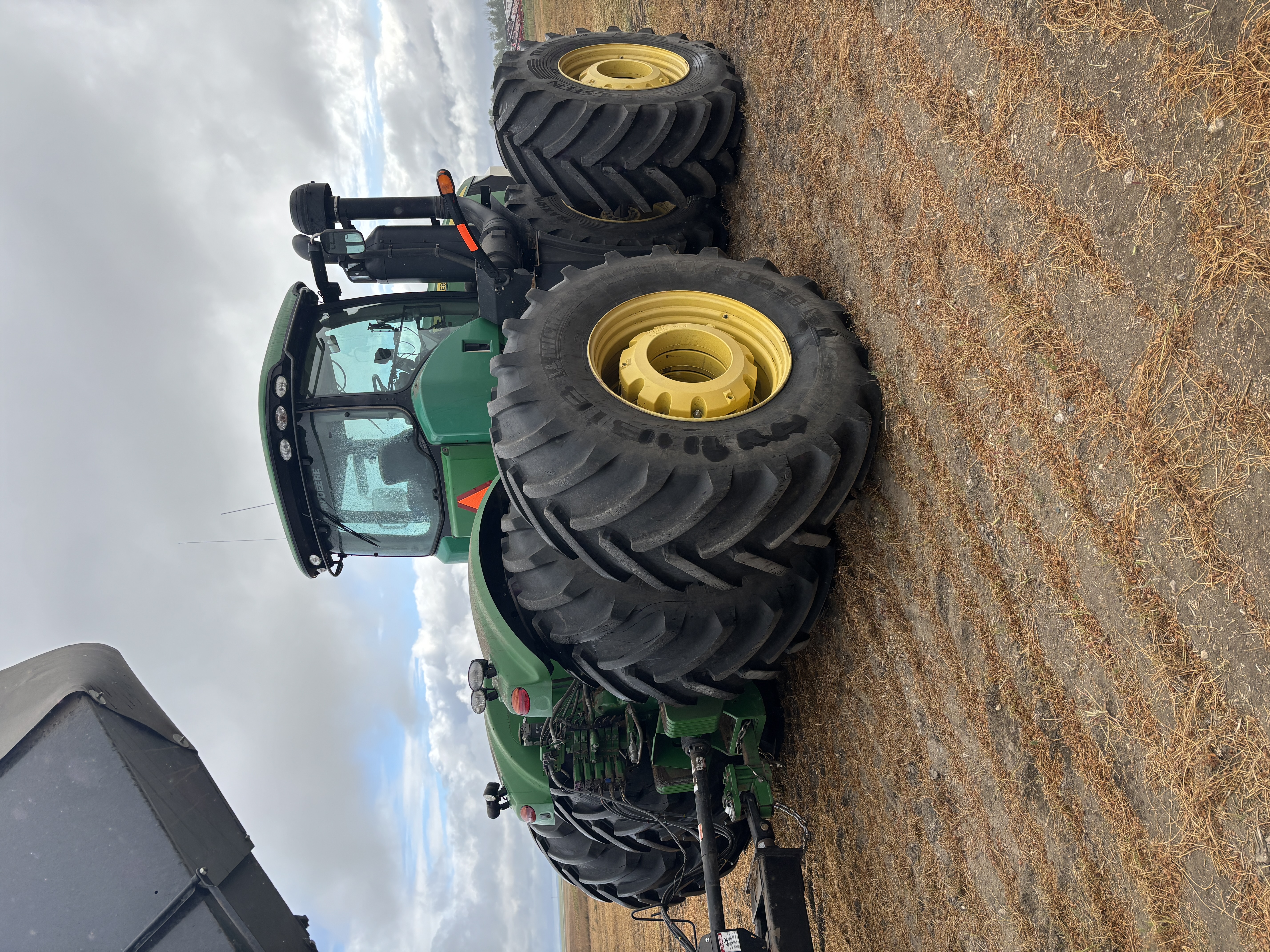 2012 John Deere 9560R Tractor 4WD