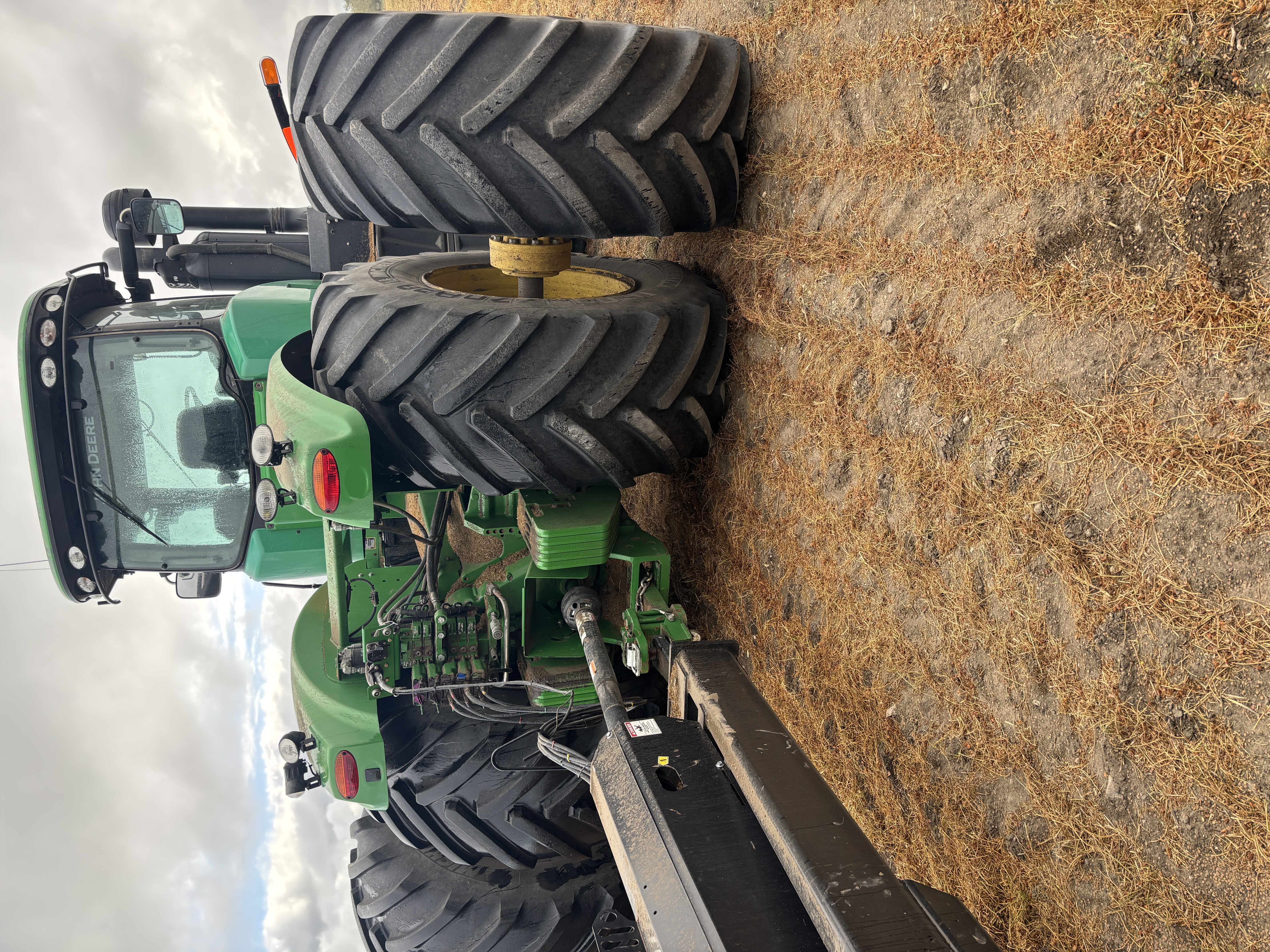 2012 John Deere 9560R Tractor 4WD