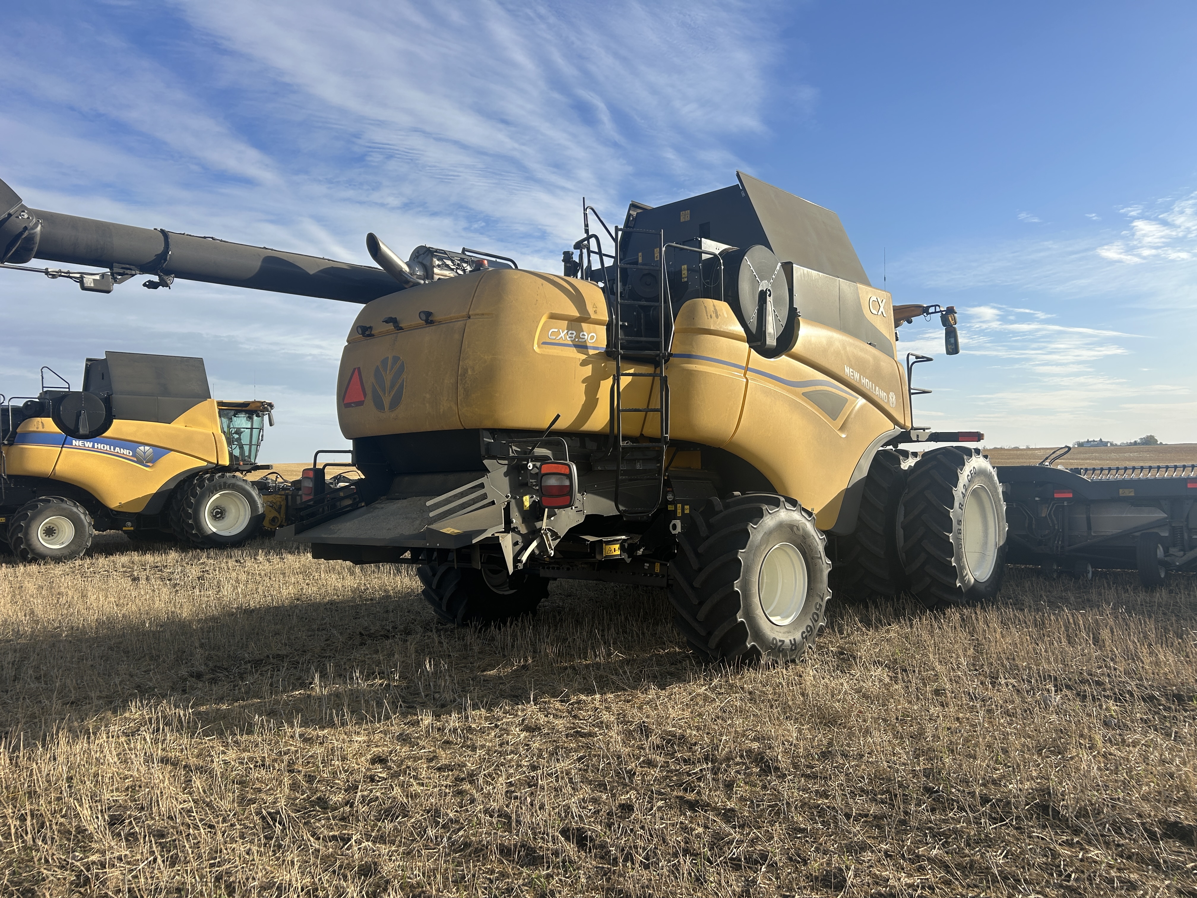 2024 New Holland CX8.90 Combine