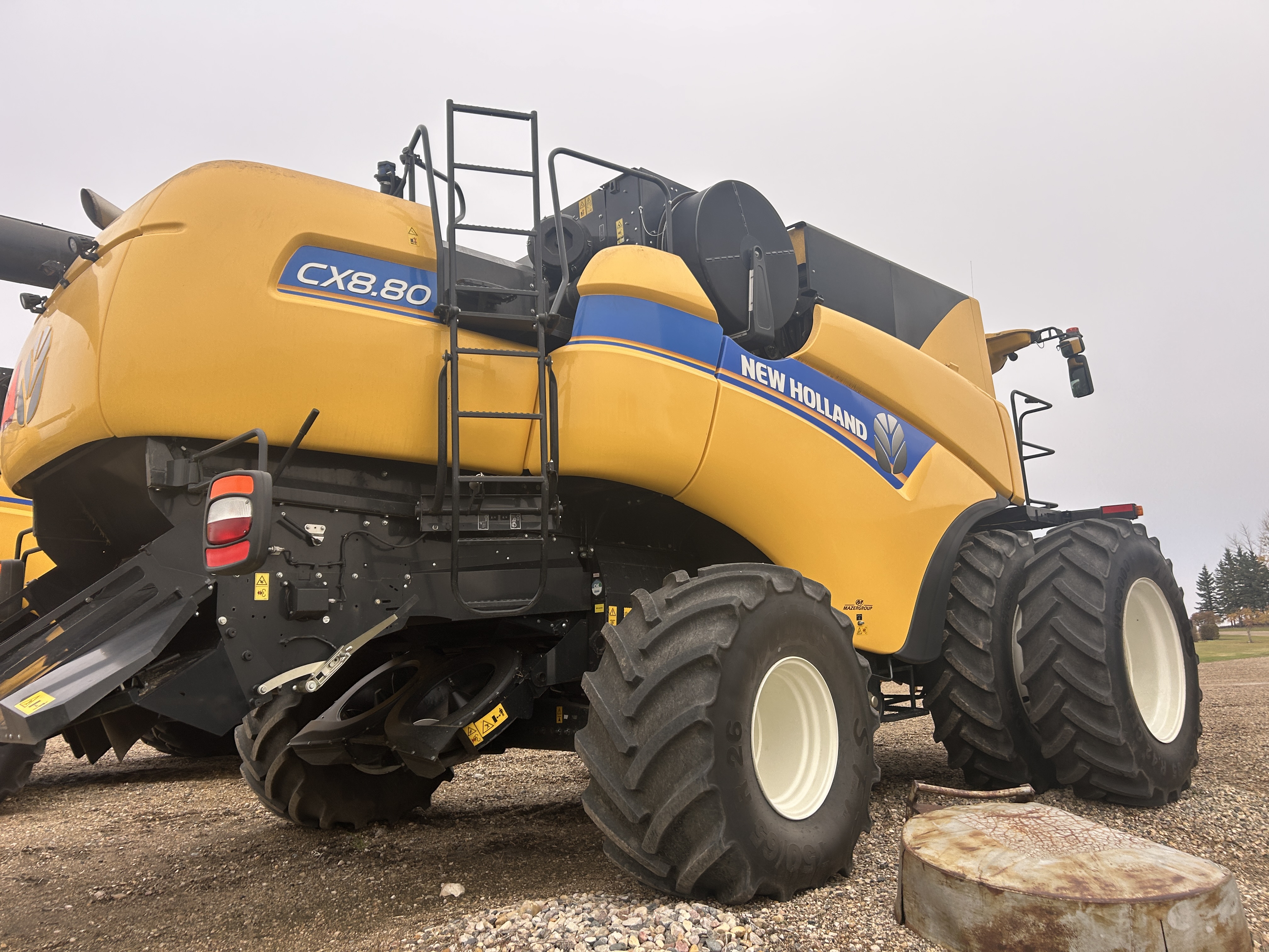 2023 New Holland CX8.90 Combine
