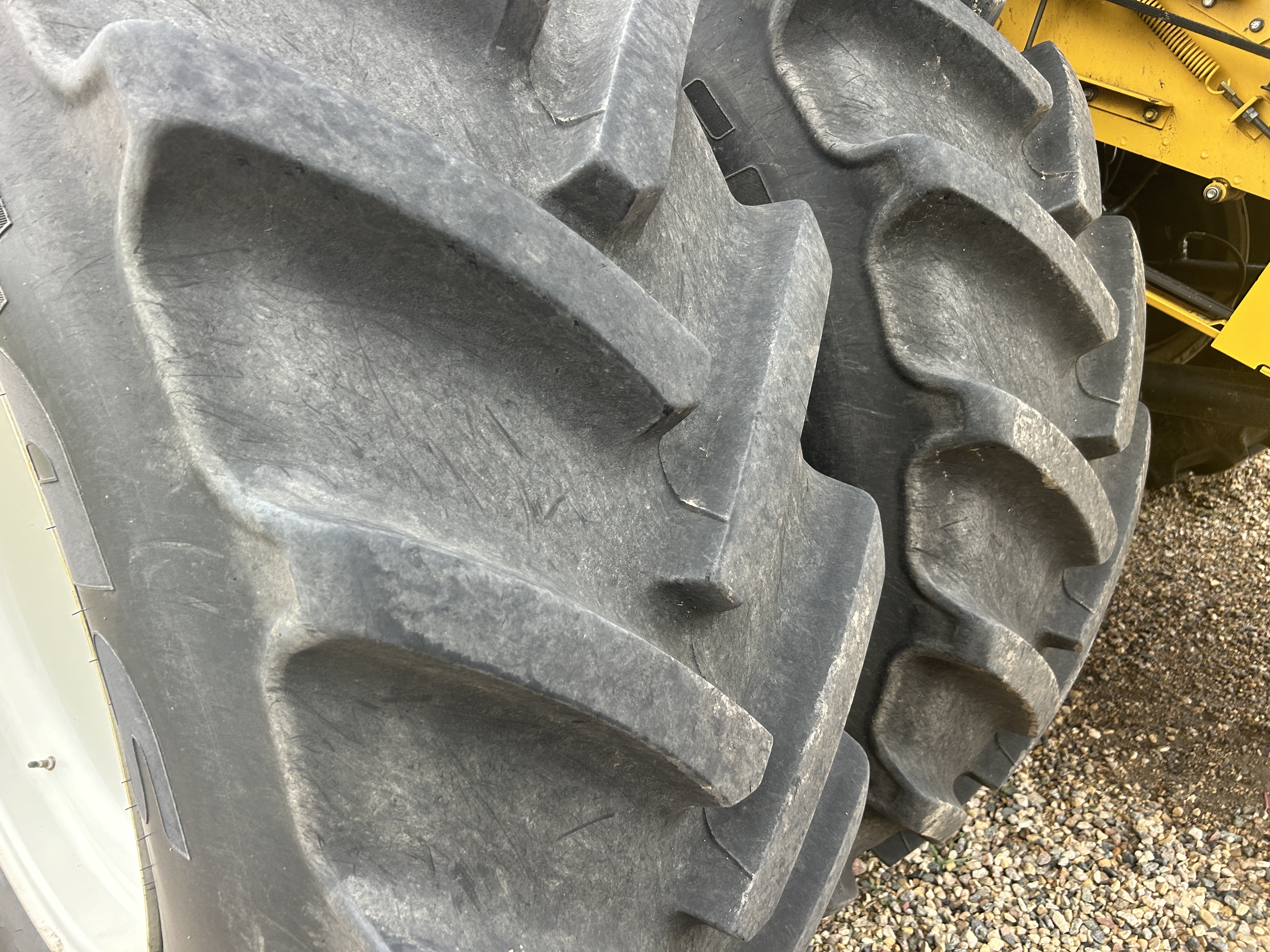 2023 New Holland CX8.90 Combine