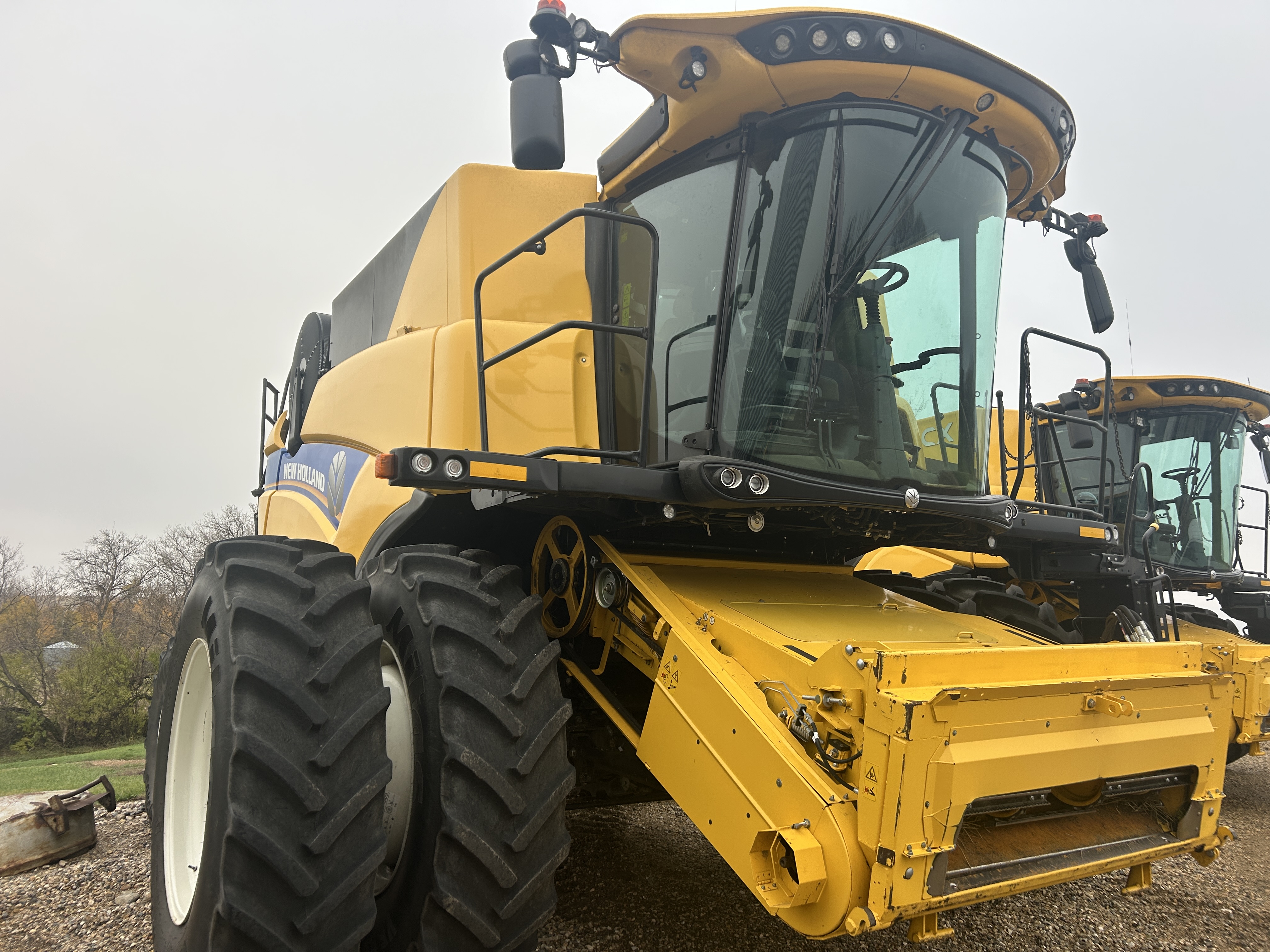 2023 New Holland CX8.90 Combine
