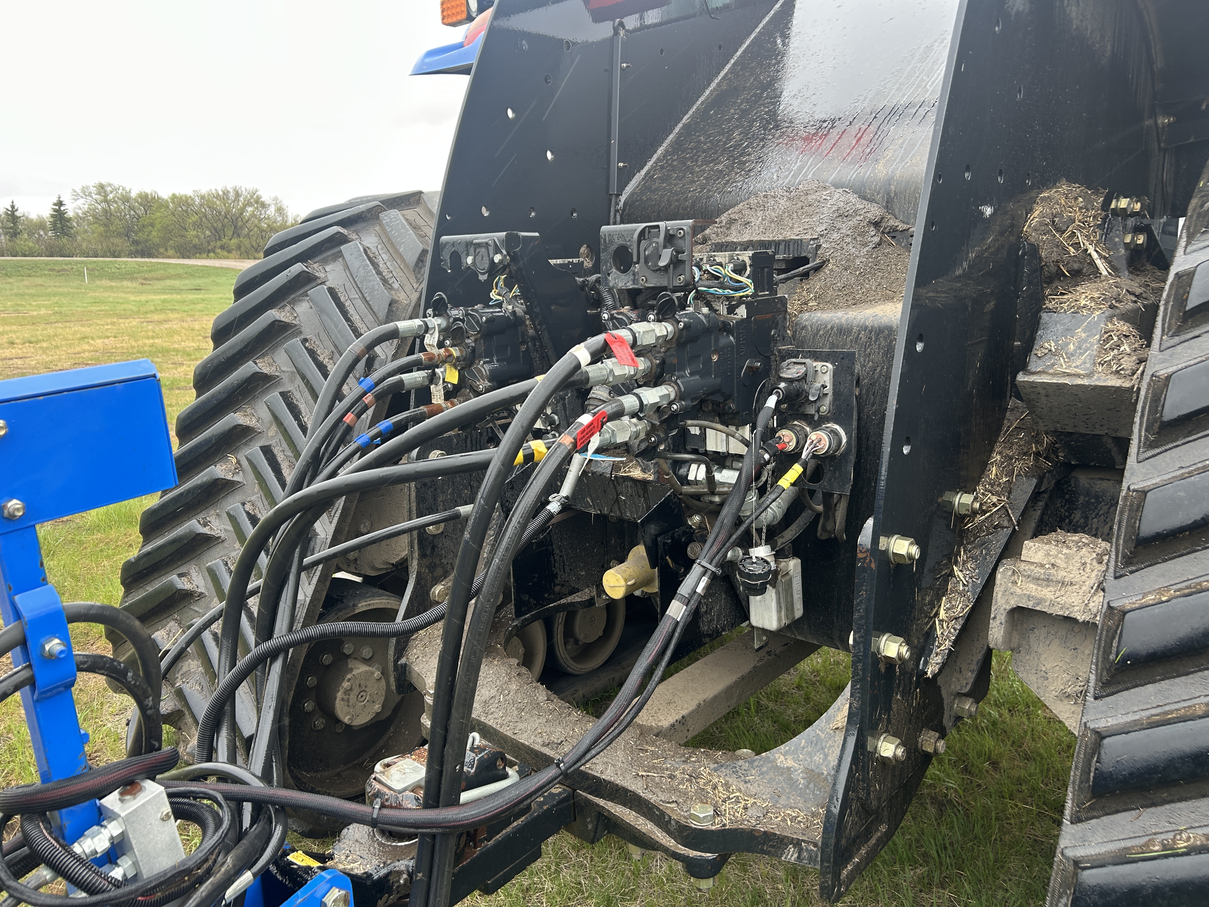 2018 New Holland T9.700 Tractor Rubber Track