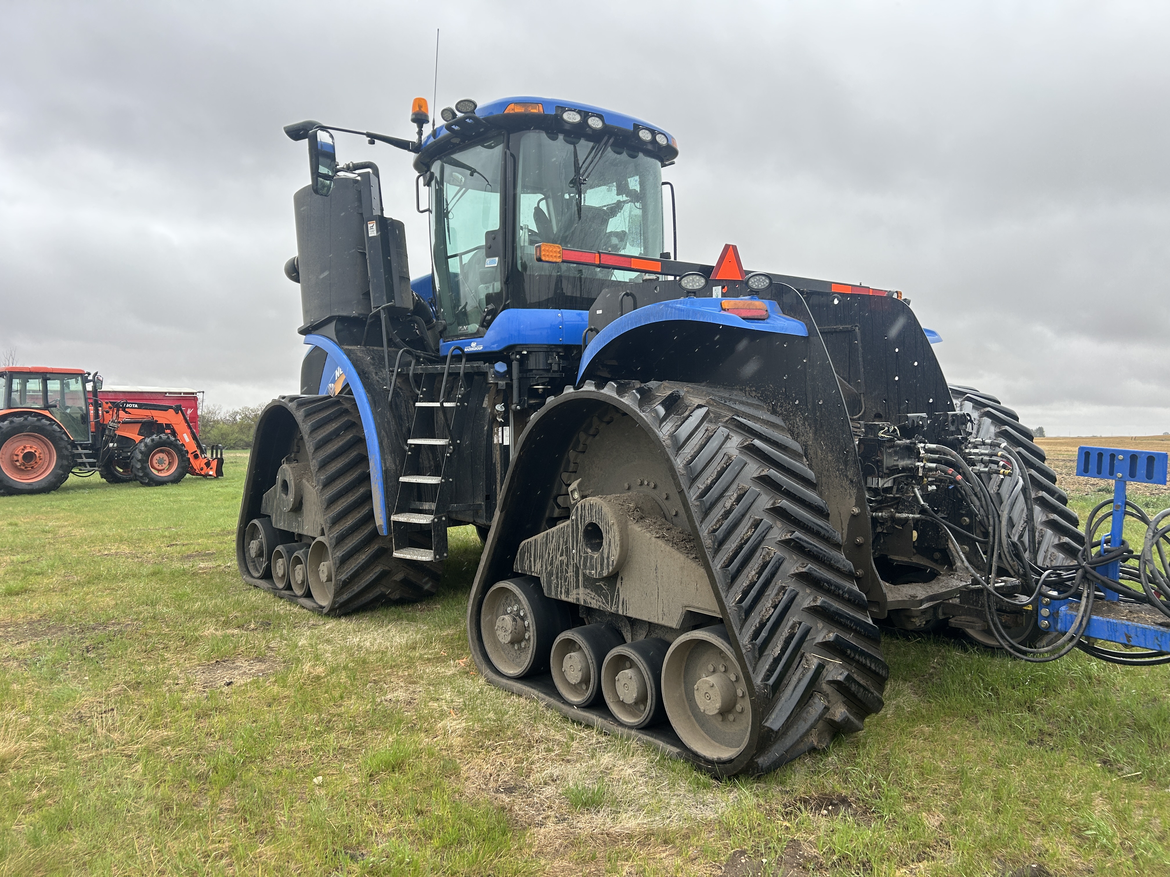 2018 New Holland T9.700 Tractor Rubber Track