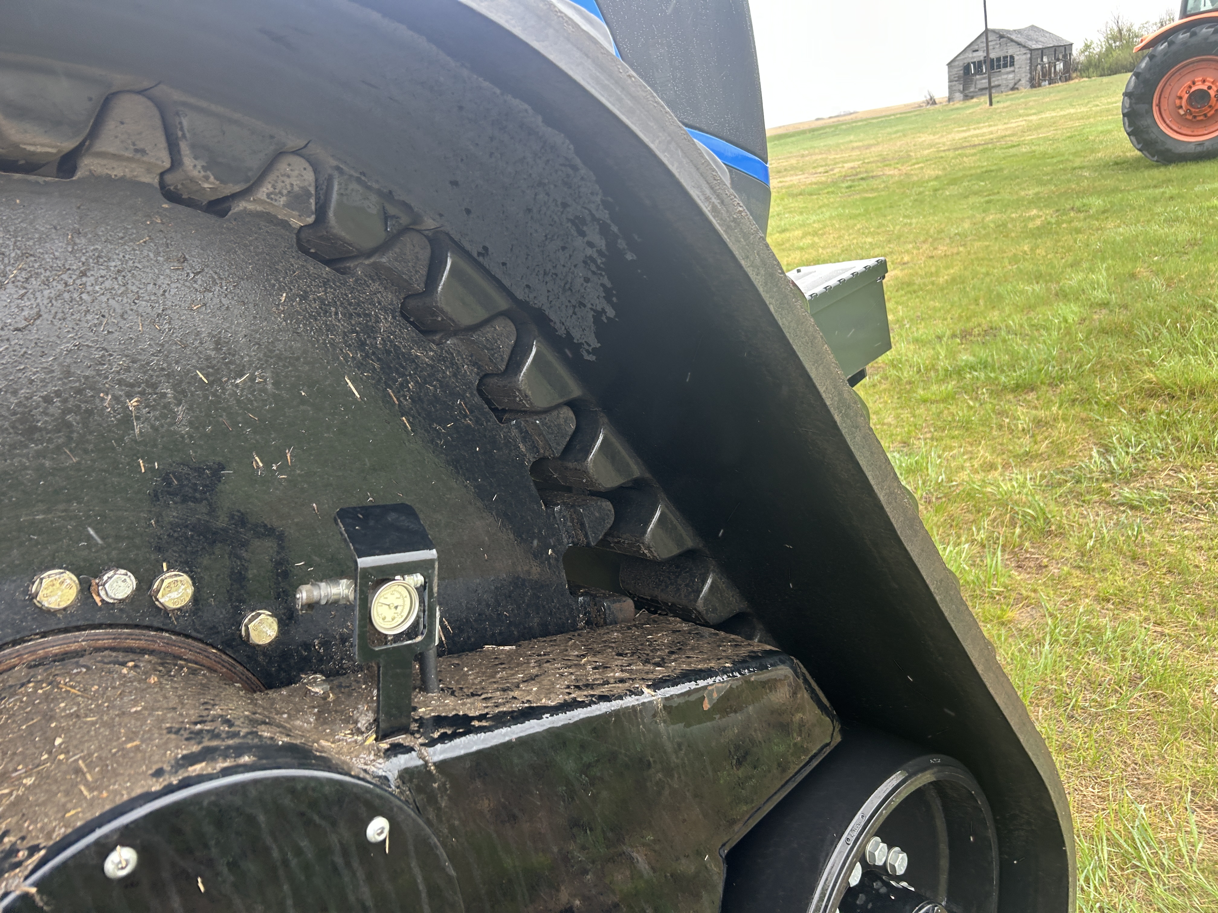 2018 New Holland T9.700 Tractor Rubber Track