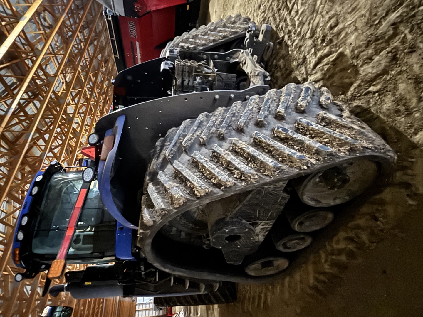 2022 New Holland T9.645 Tractor Rubber Track